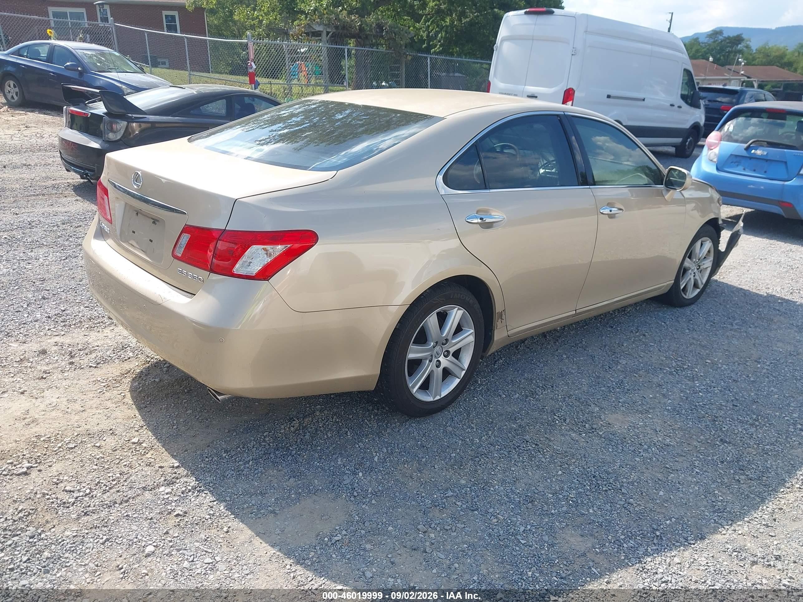 2009 Lexus Es 350   Gold vin: JTHBJ46G492311772