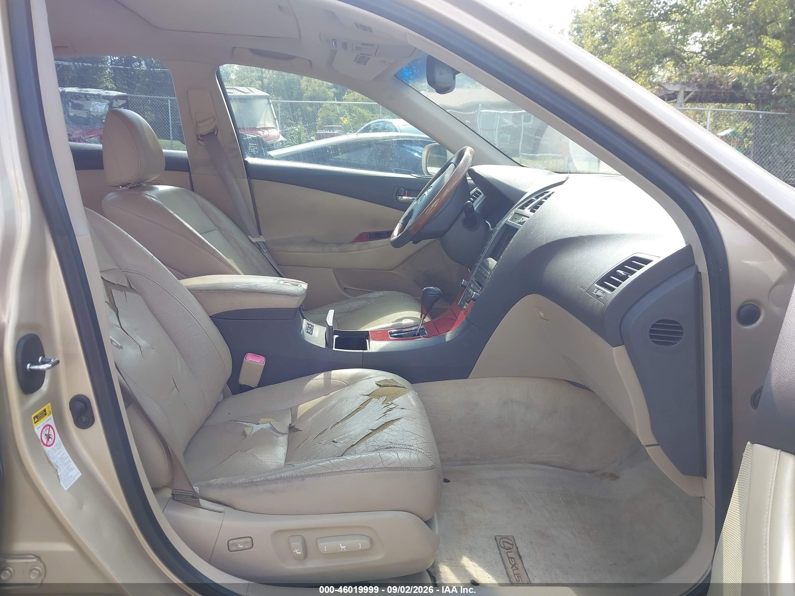 2009 Lexus Es 350   Gold vin: JTHBJ46G492311772