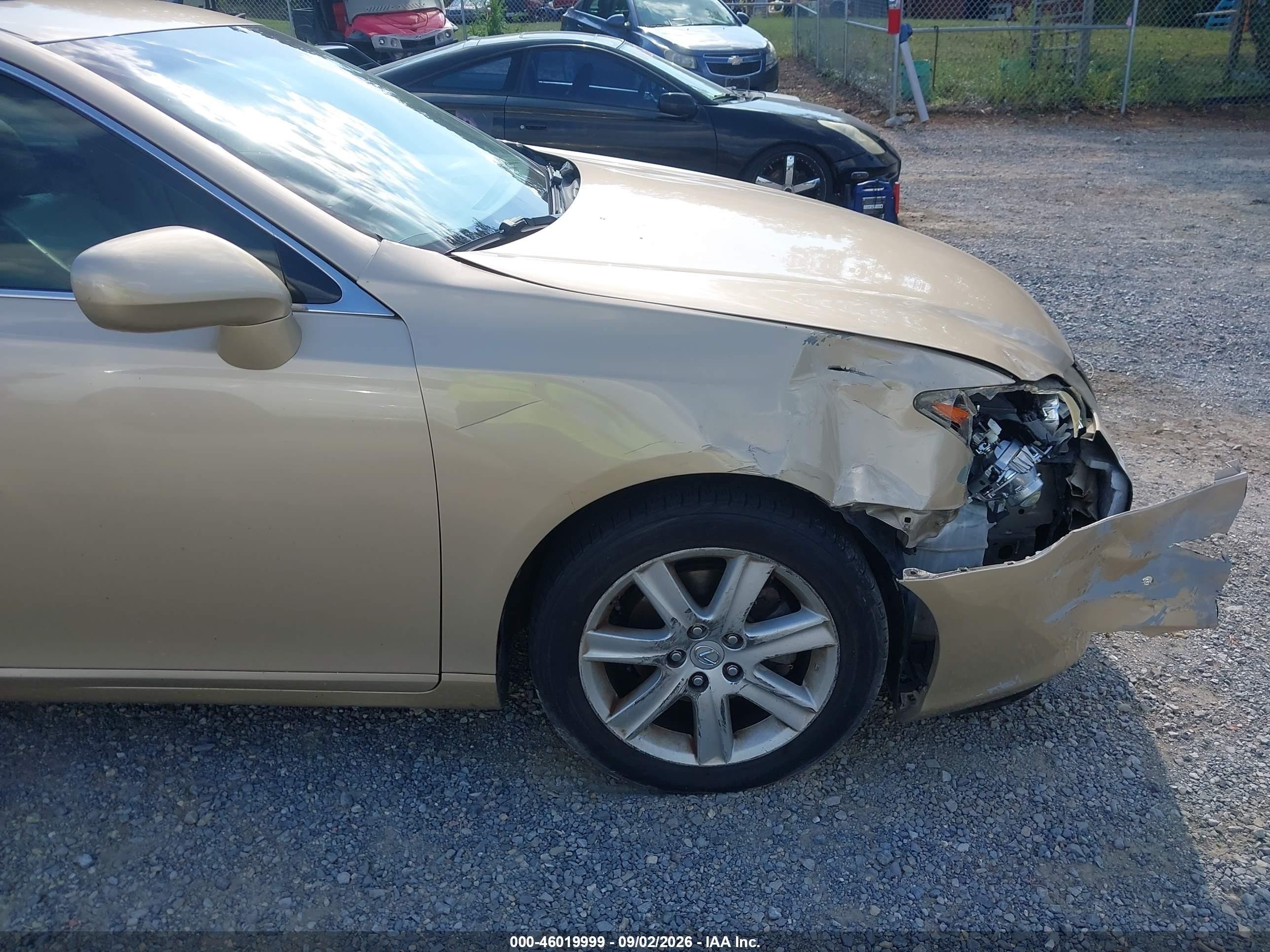 2009 Lexus Es 350   Gold vin: JTHBJ46G492311772