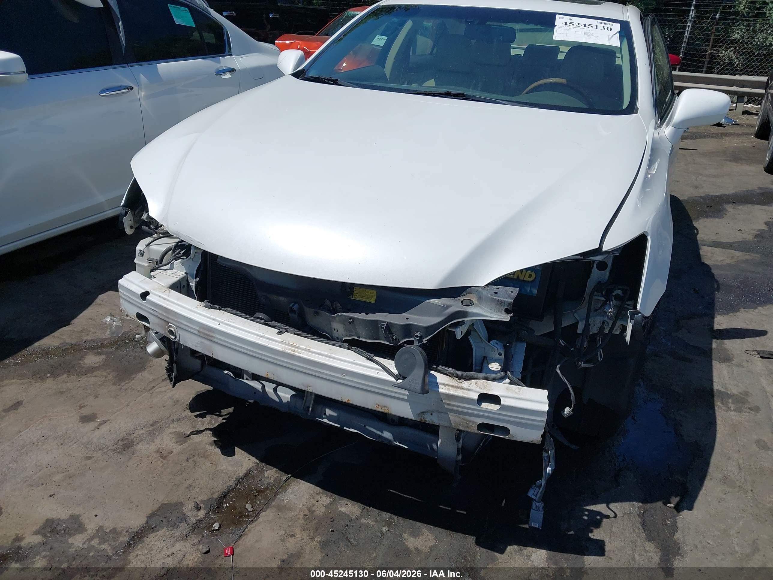 2009 Lexus Es 350 White vin: JTHBJ46G492319421
