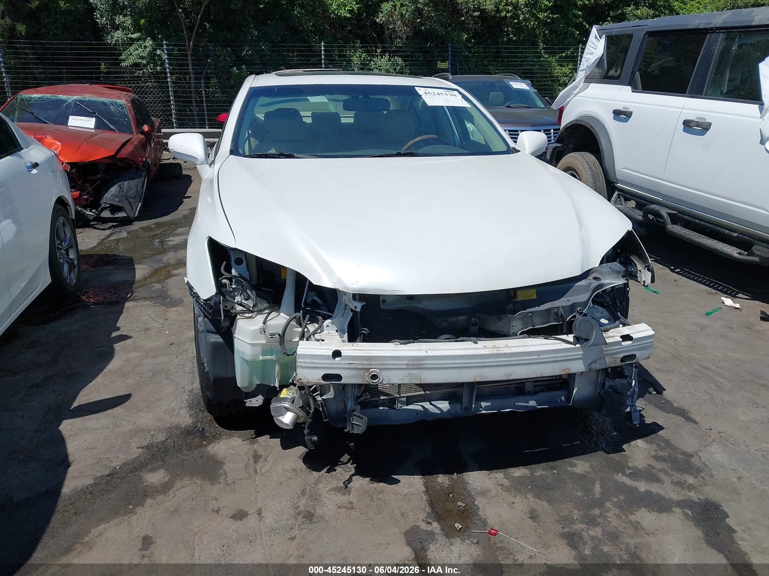 2009 Lexus Es 350 White vin: JTHBJ46G492319421
