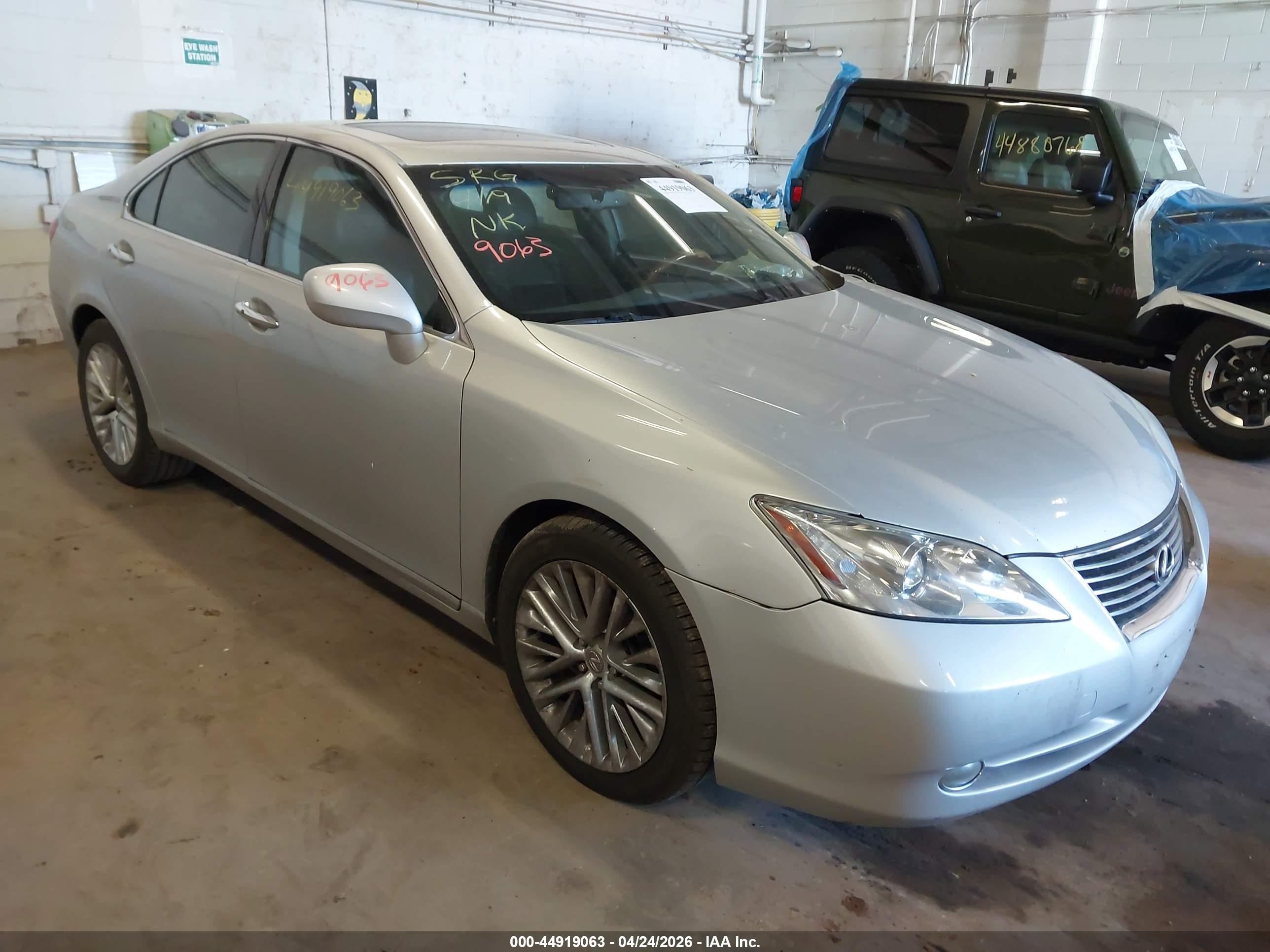 2007 Lexus Es 350   Black vin: JTHBJ46G572014121