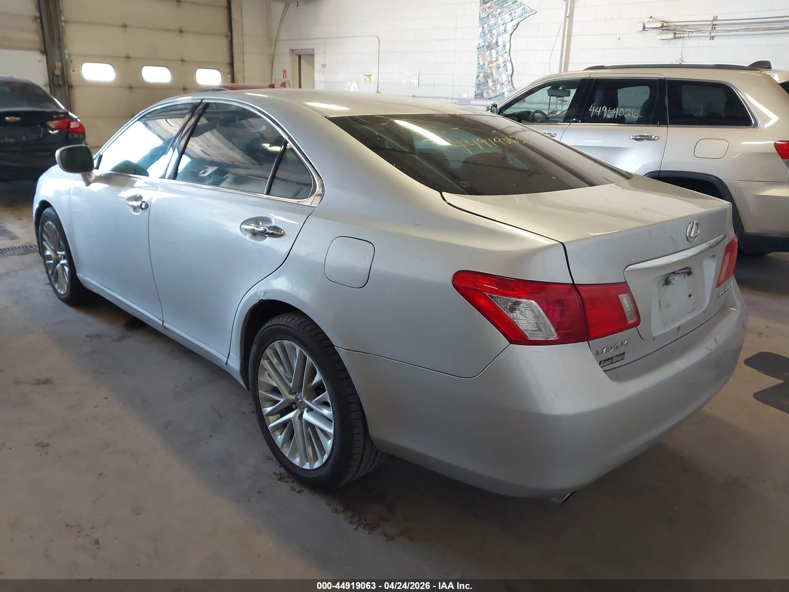 2007 Lexus Es 350   Black vin: JTHBJ46G572014121