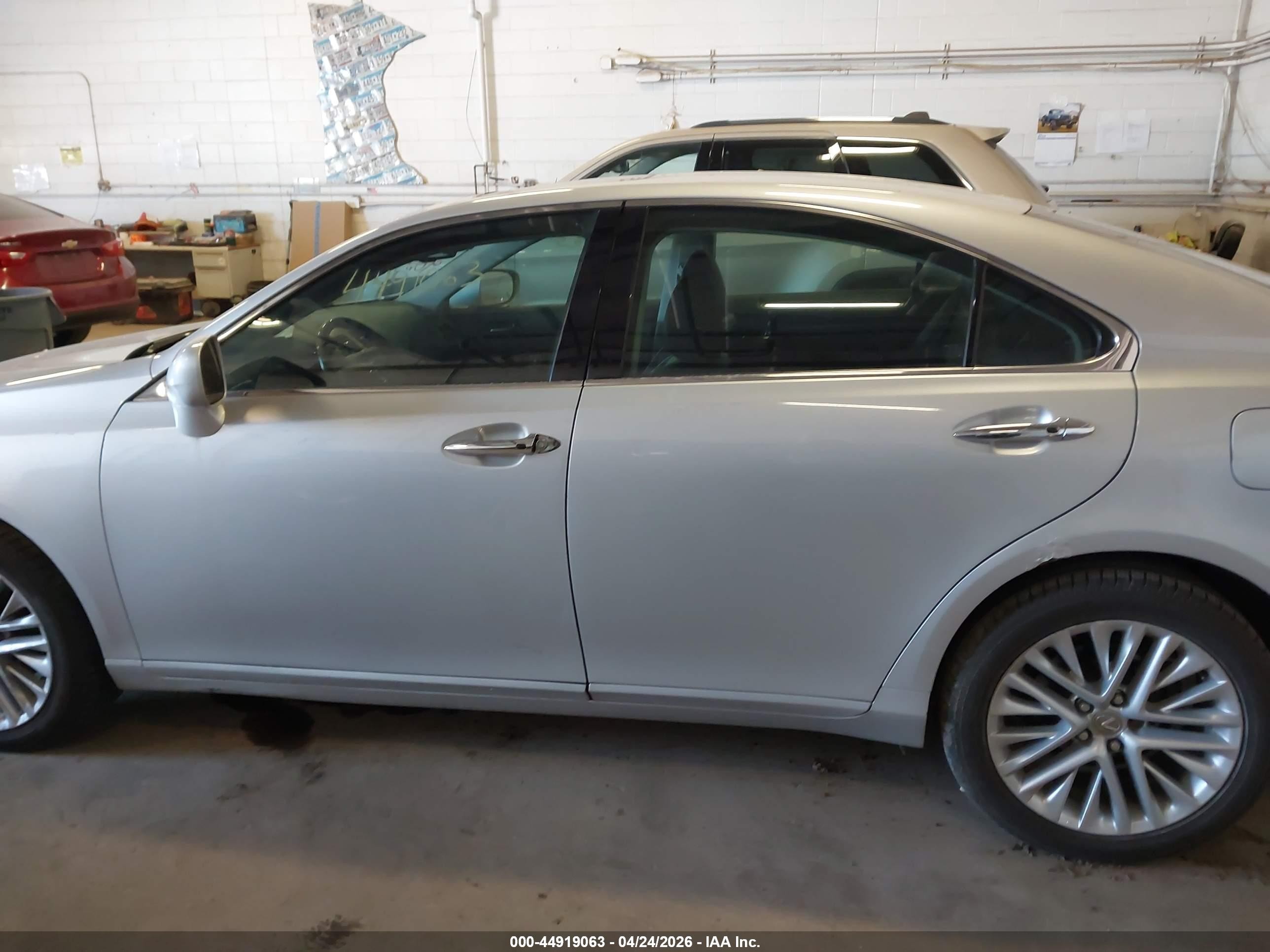 2007 Lexus Es 350   Black vin: JTHBJ46G572014121