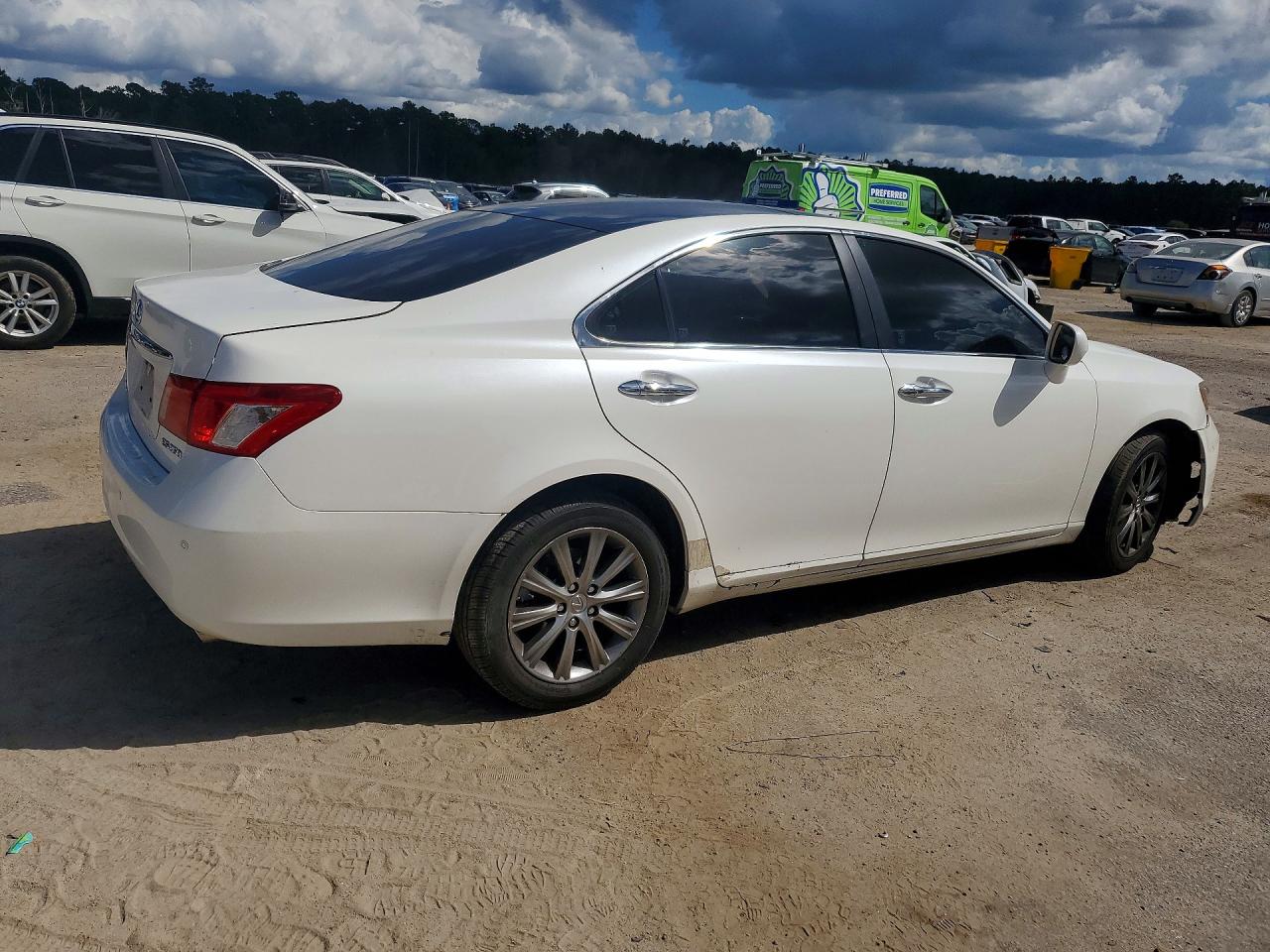 2007 Lexus Es 350 White vin: JTHBJ46G572024972