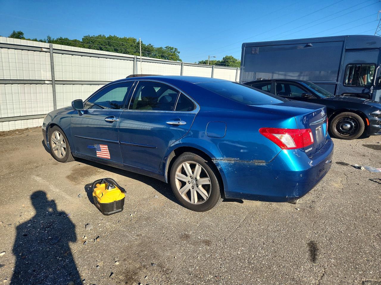 2007 Lexus Es 350 Blue vin: JTHBJ46G572054795