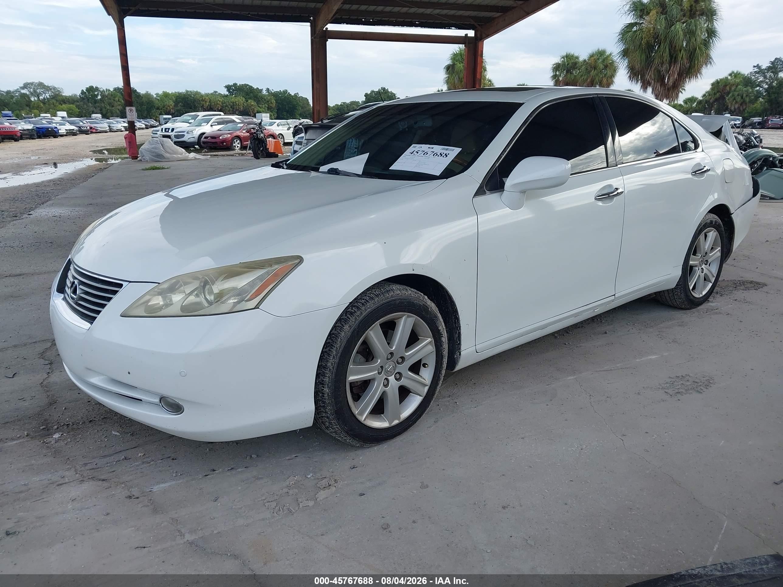 2008 Lexus Es 350   White vin: JTHBJ46G582176025