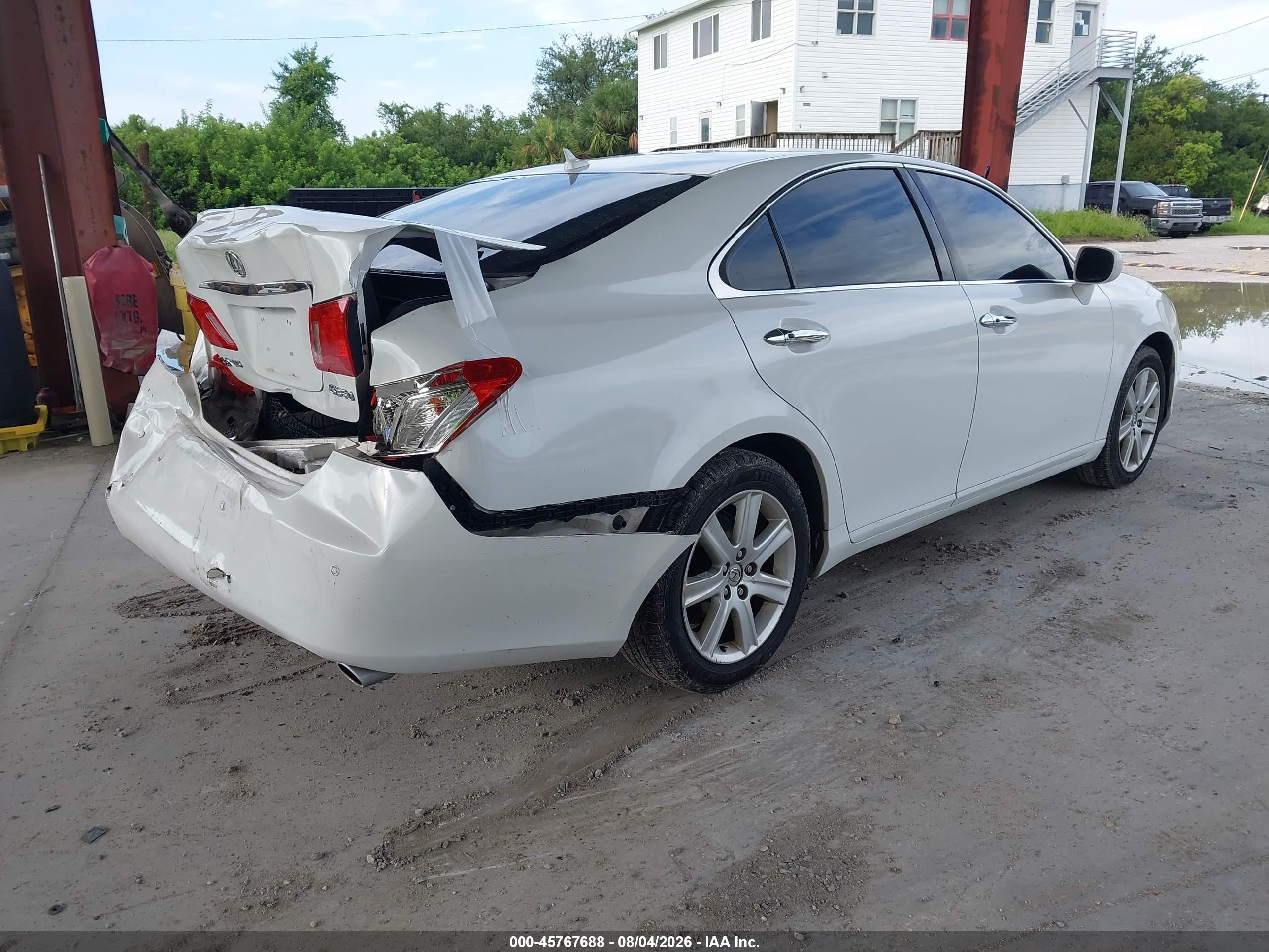 2008 Lexus Es 350   White vin: JTHBJ46G582176025