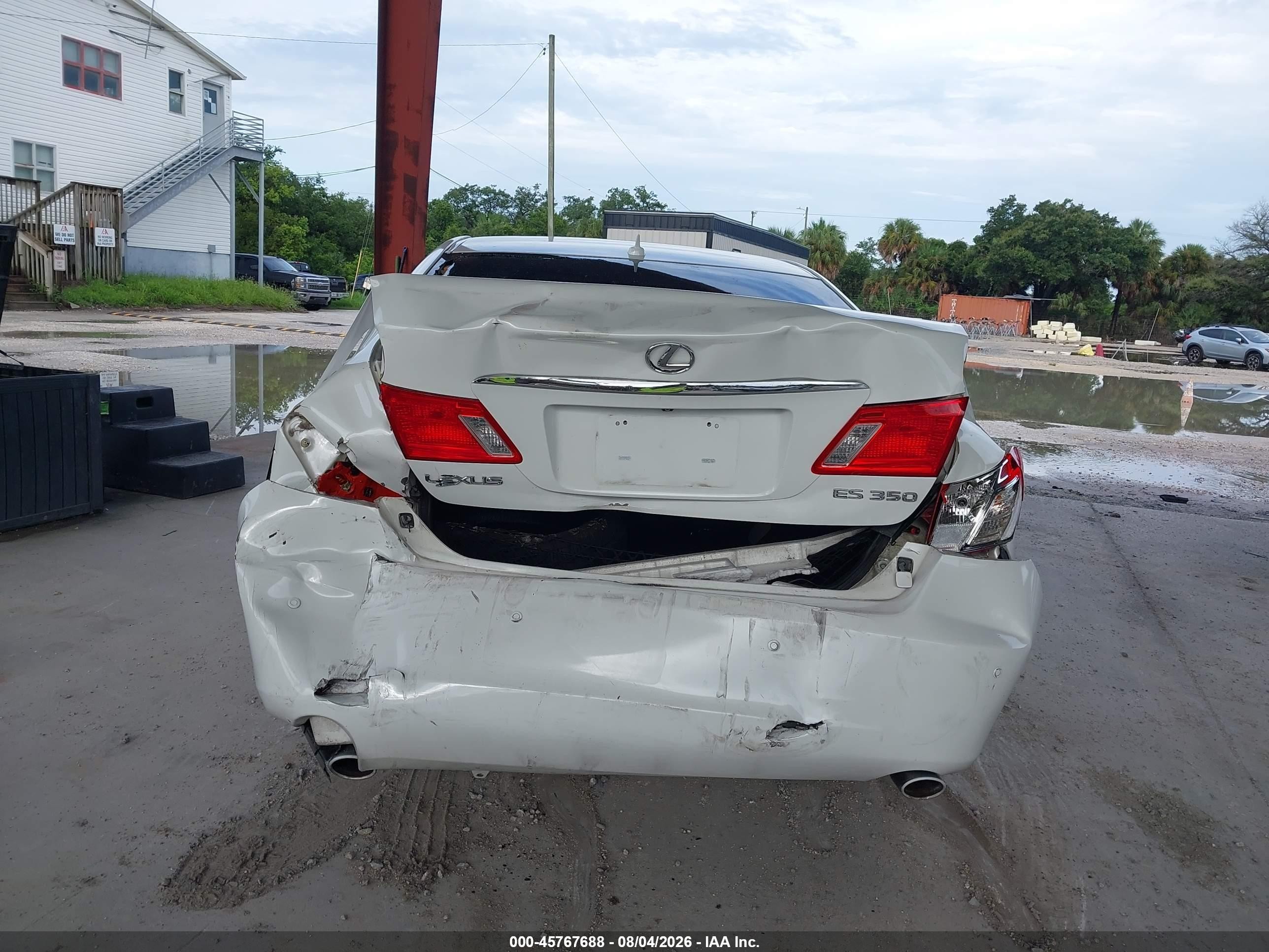 2008 Lexus Es 350   White vin: JTHBJ46G582176025