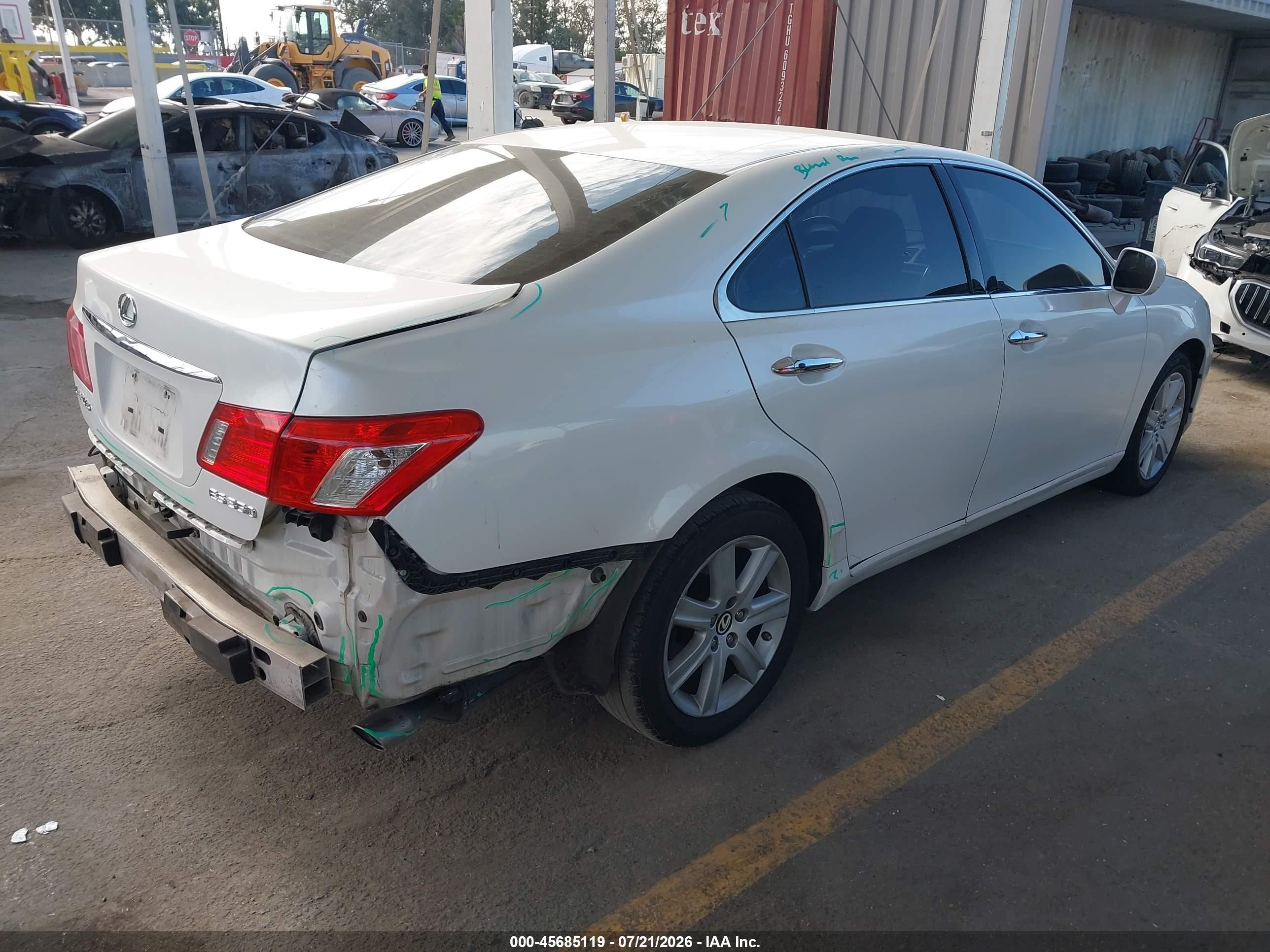 2008 Lexus Es 350   White vin: JTHBJ46G582204423