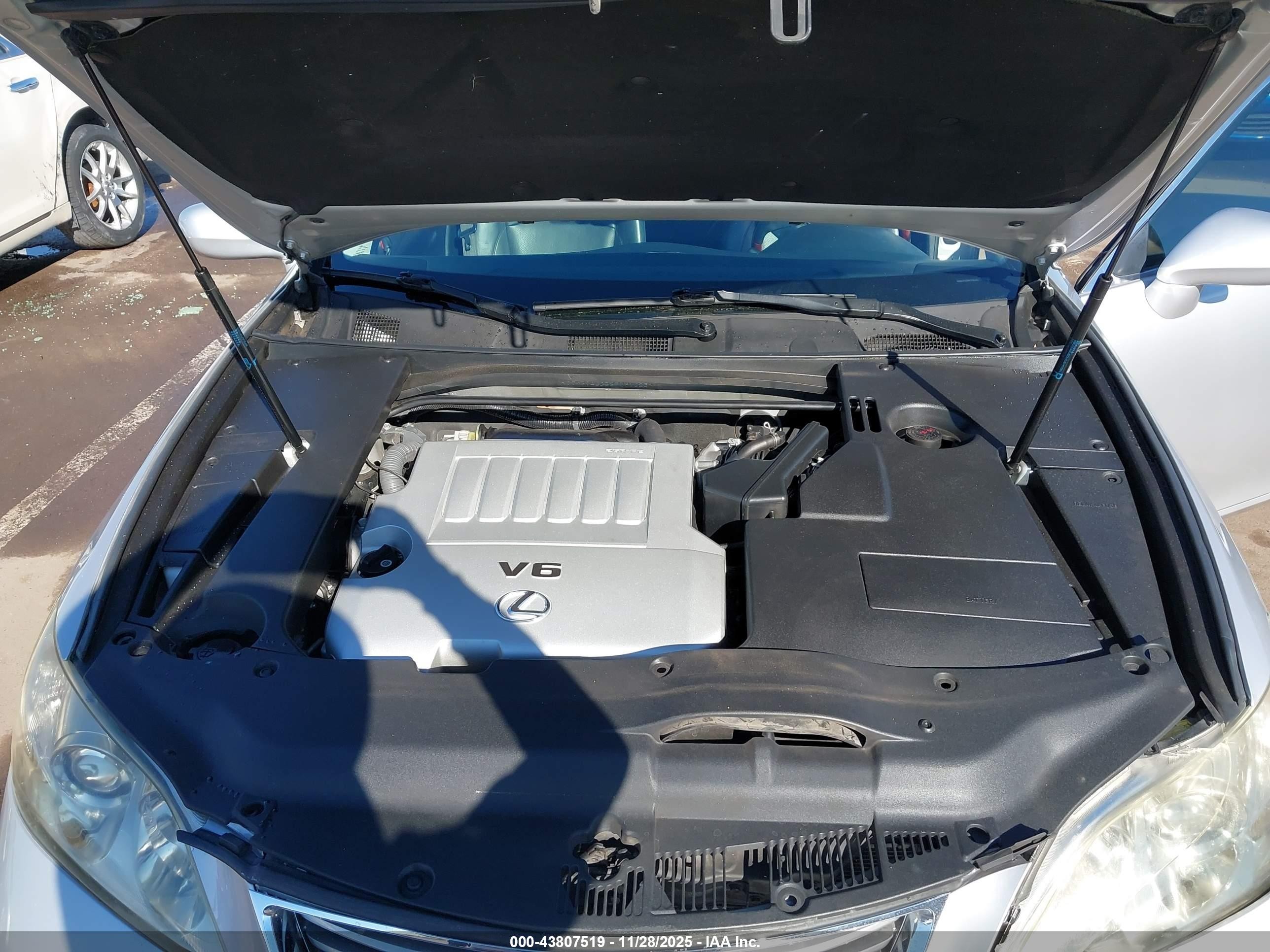 2008 Lexus Es 350 Silver vin: JTHBJ46G582231623