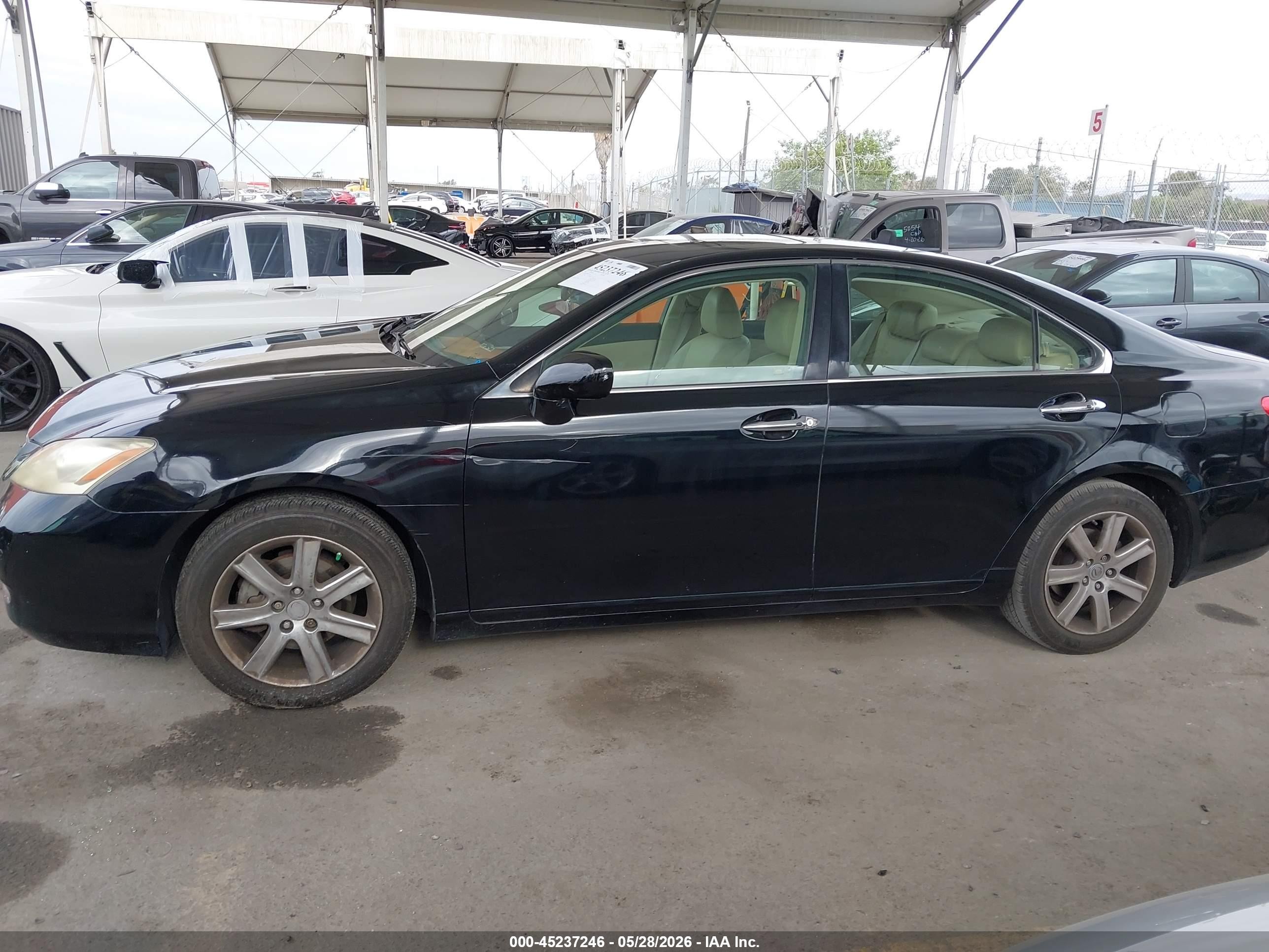 2008 Lexus Es 350   Black vin: JTHBJ46G582235381