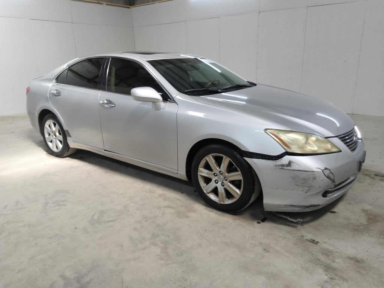 2009 Lexus Es 350 Silver vin: JTHBJ46G592310582 Damage: Front Bumper, Broken, Replacement Required