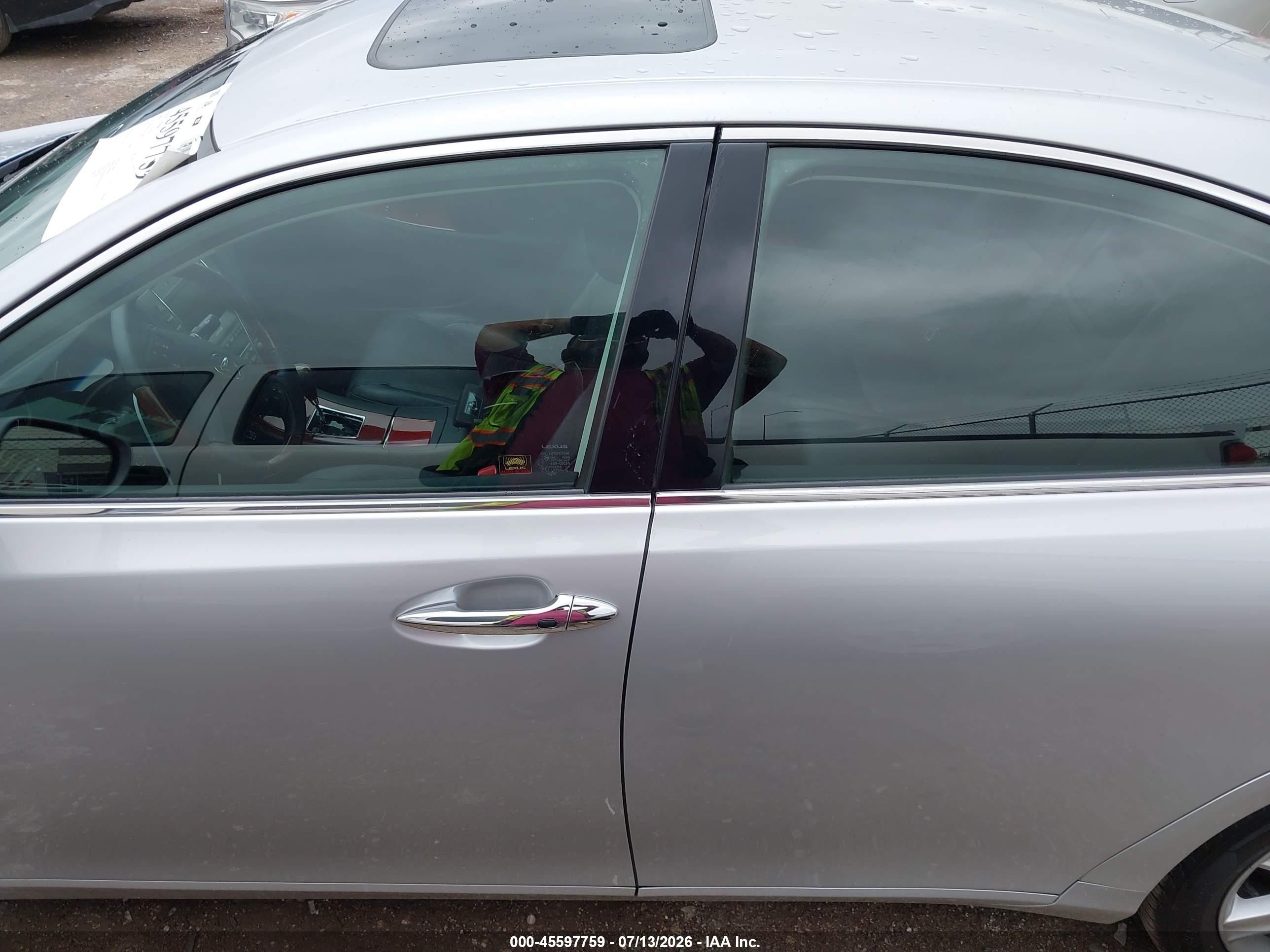 2009 Lexus Es 350   Silver vin: JTHBJ46G592319041