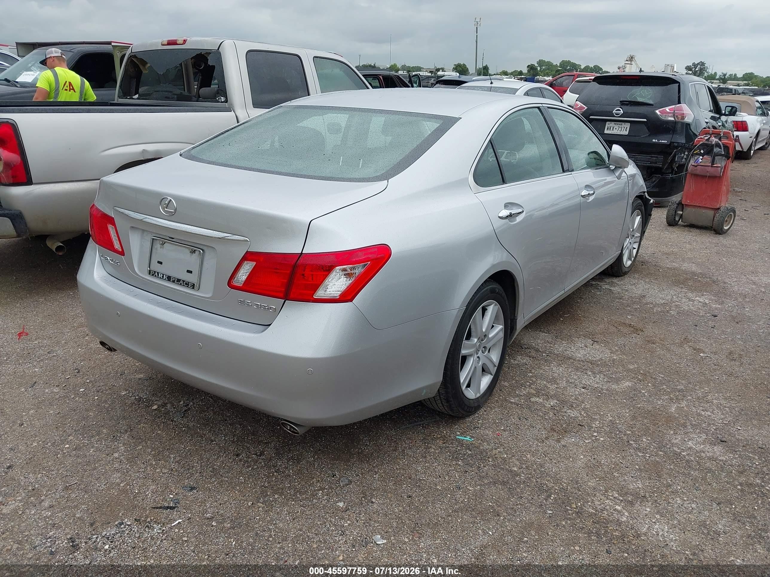 2009 Lexus Es 350   Silver vin: JTHBJ46G592319041