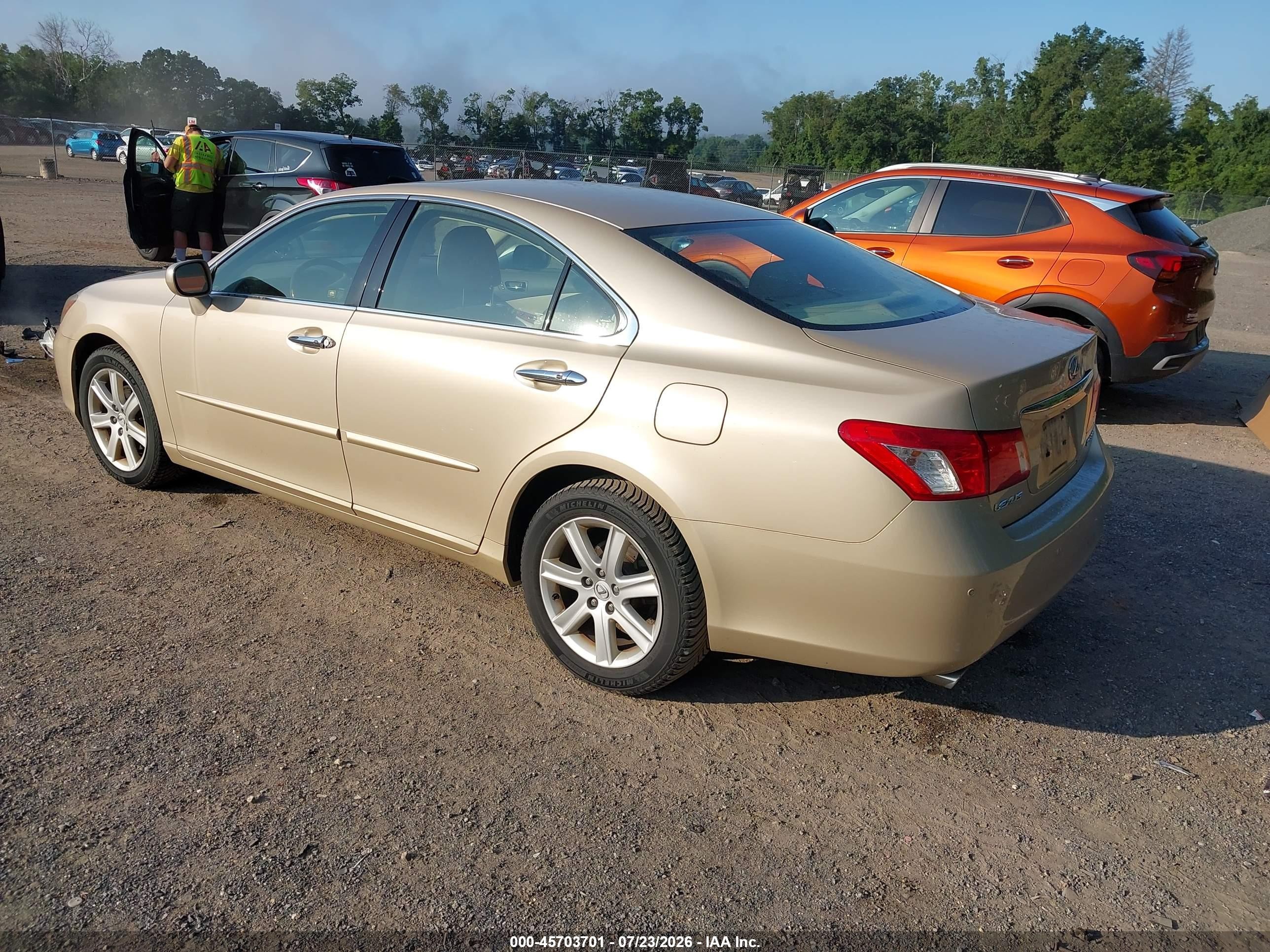 2009 Lexus Es 350   Бежевый vin: JTHBJ46G592341184