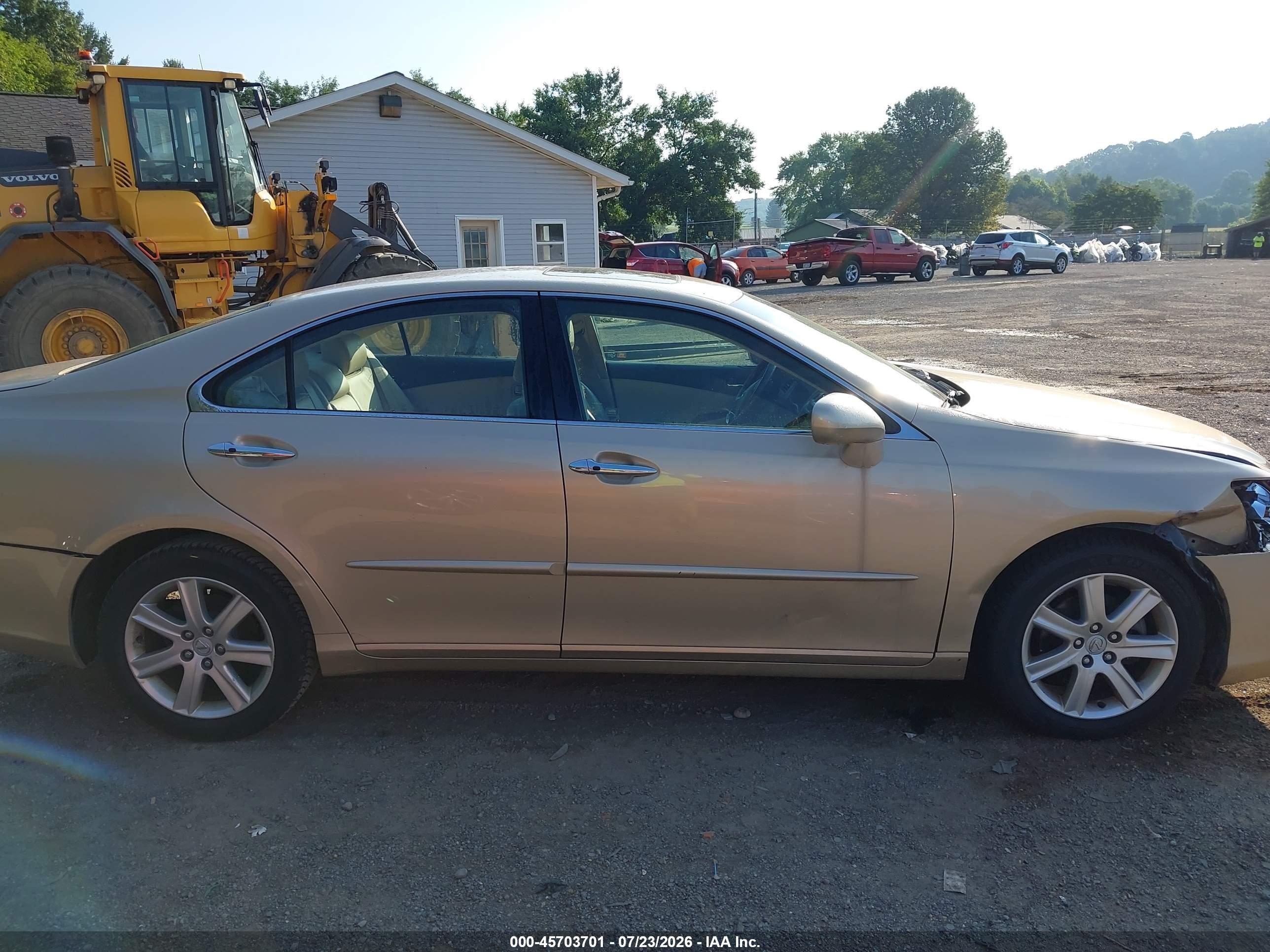 2009 Lexus Es 350   Бежевый vin: JTHBJ46G592341184