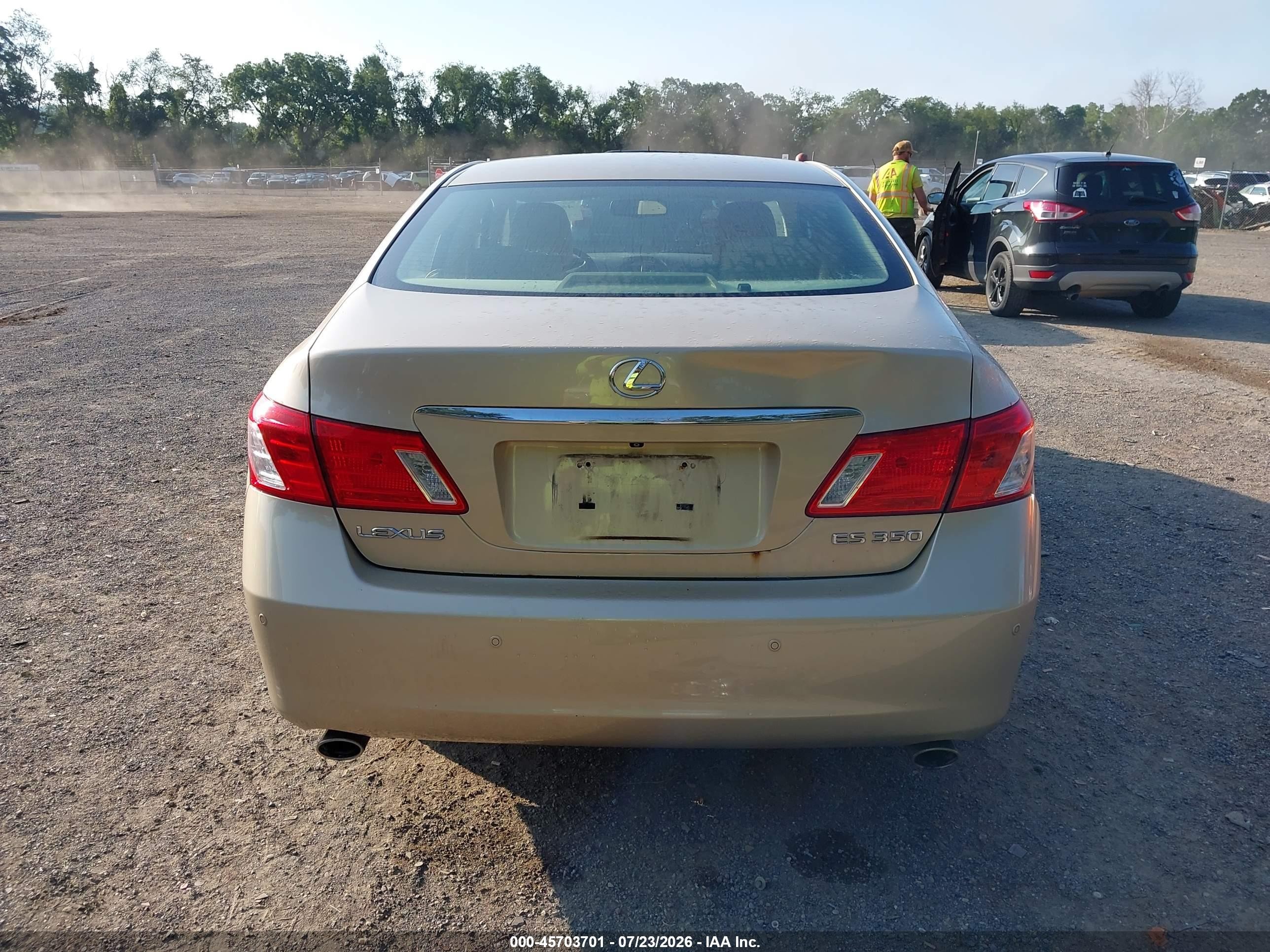 2009 Lexus Es 350   Бежевый vin: JTHBJ46G592341184