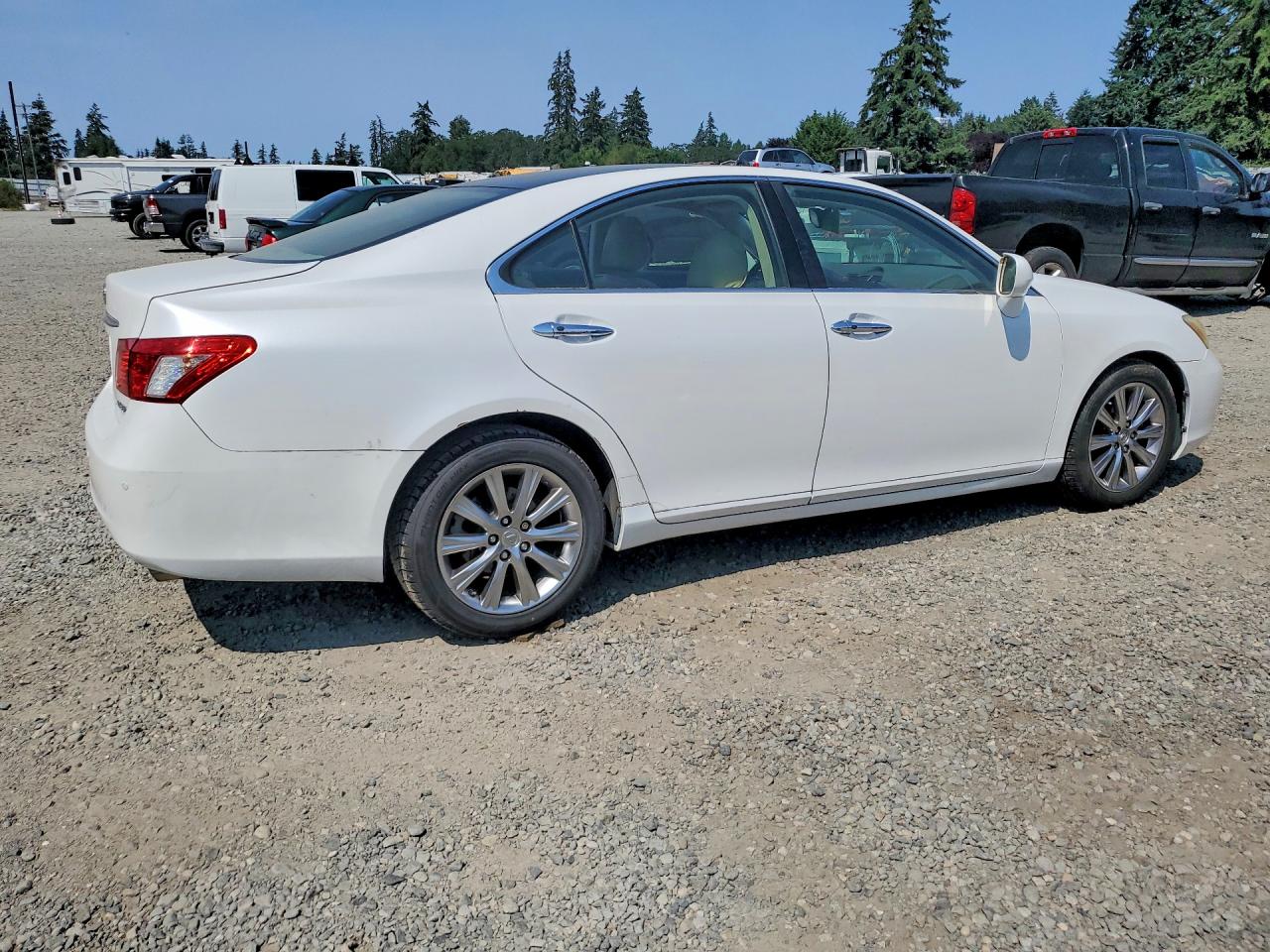 2007 Lexus Es 350 Белый vin: JTHBJ46G672067345