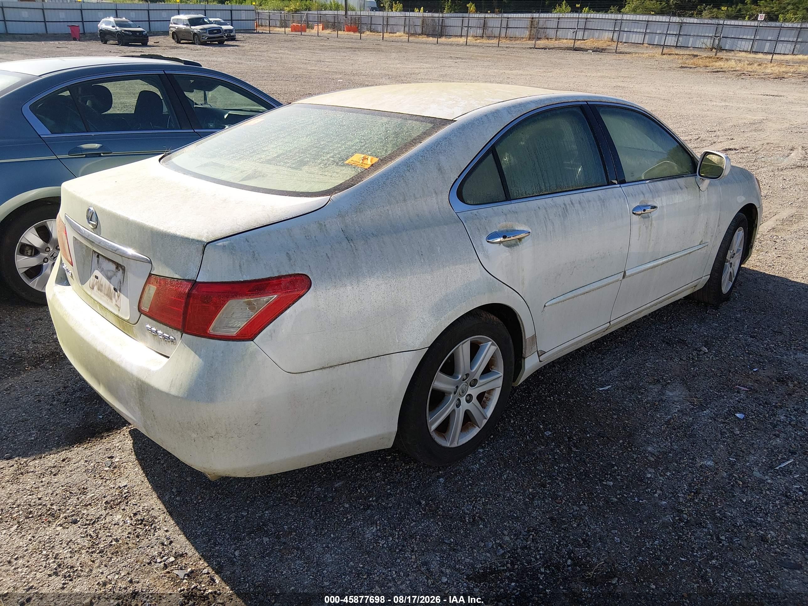 2007 Lexus Es 350   White vin: JTHBJ46G672082007