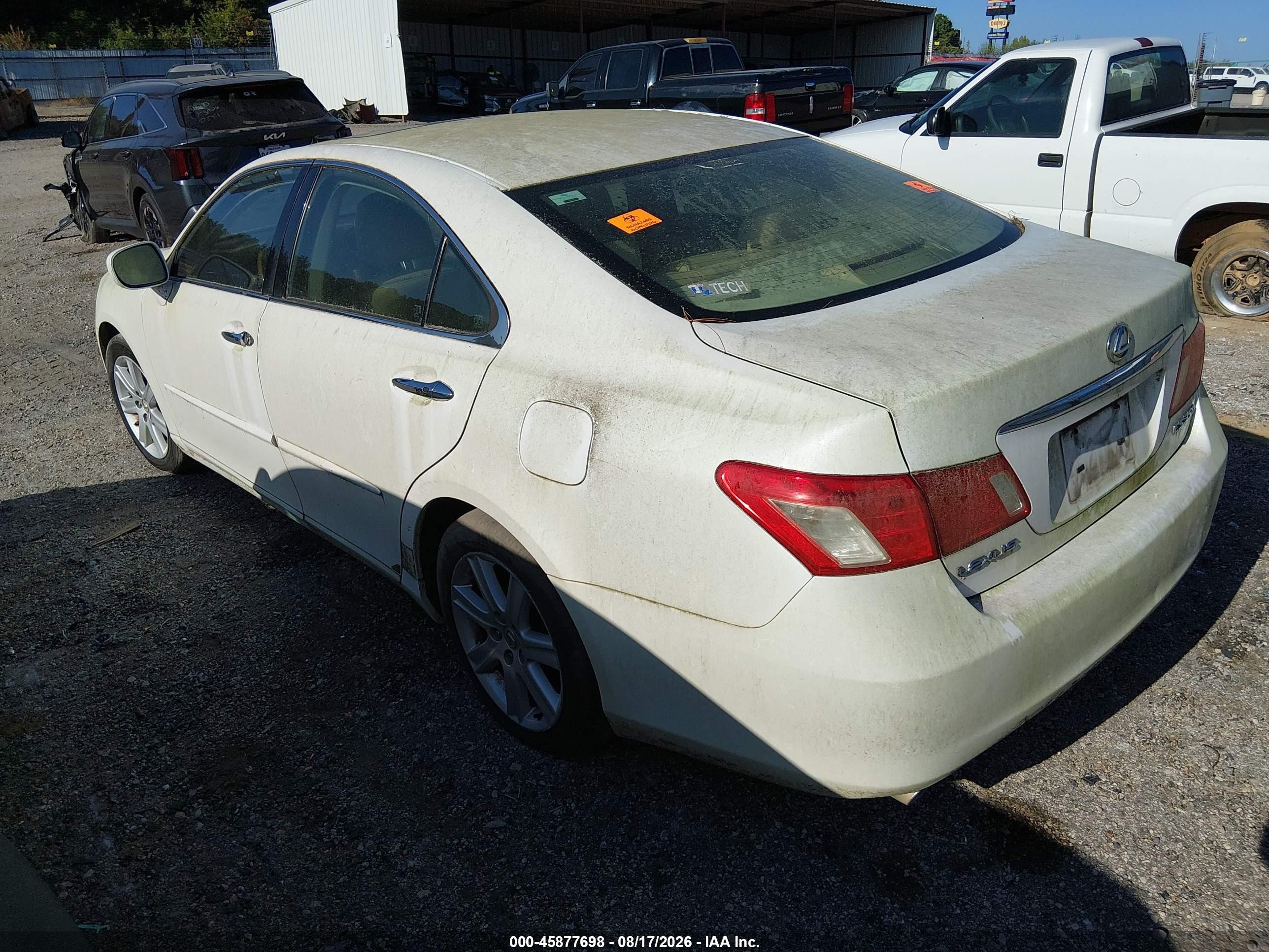 2007 Lexus Es 350   White vin: JTHBJ46G672082007
