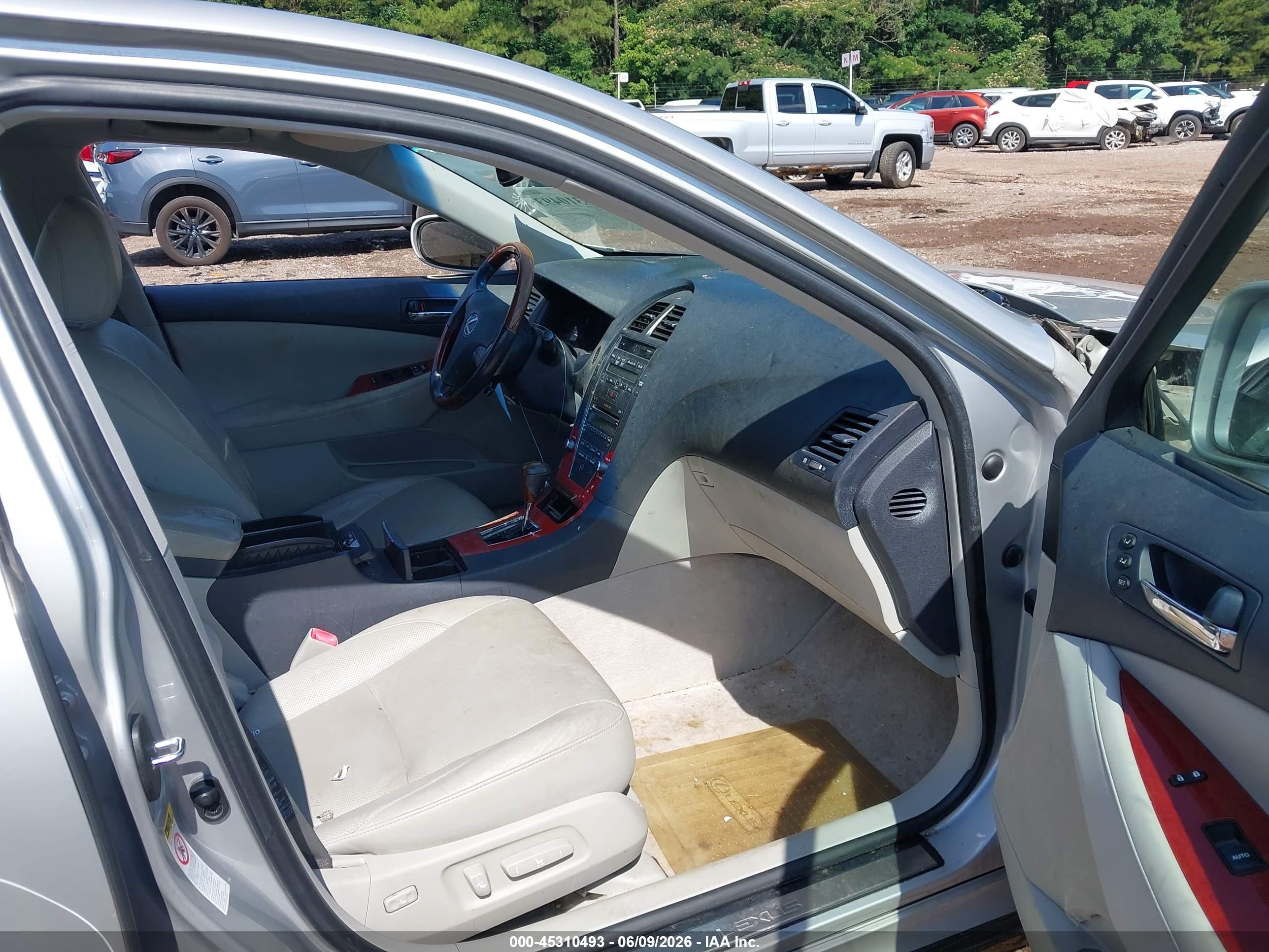 2008 Lexus Es 350   Серебряный vin: JTHBJ46G682200607