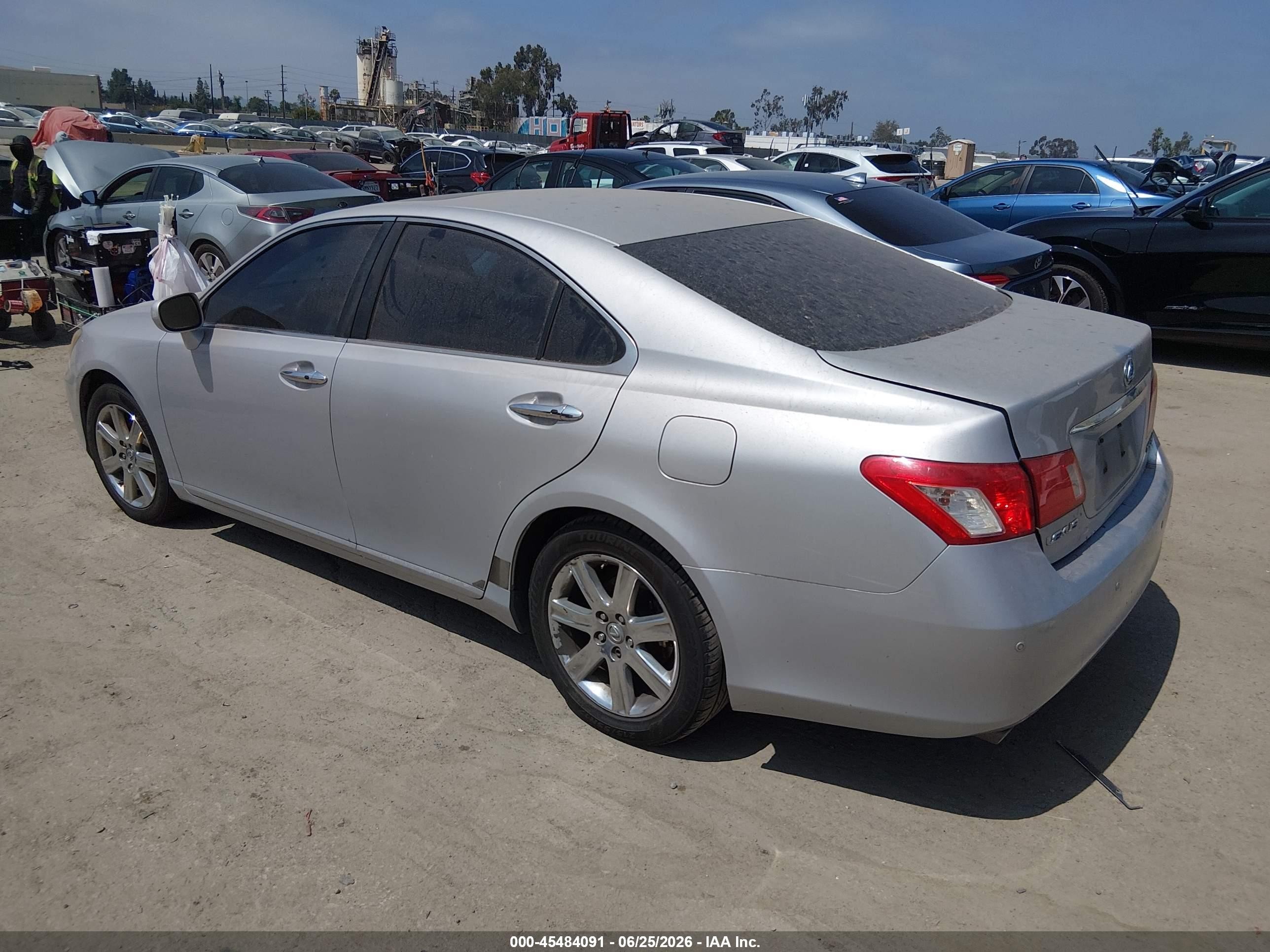 2008 Lexus Es 350   Silver vin: JTHBJ46G682255073