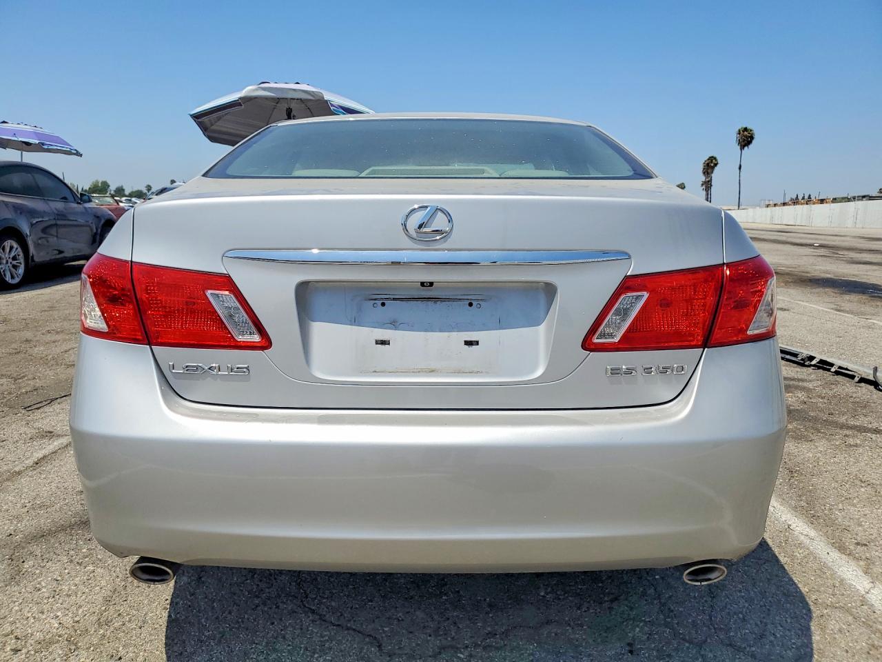 2009 Lexus Es 350 Silver vin: JTHBJ46G692285210