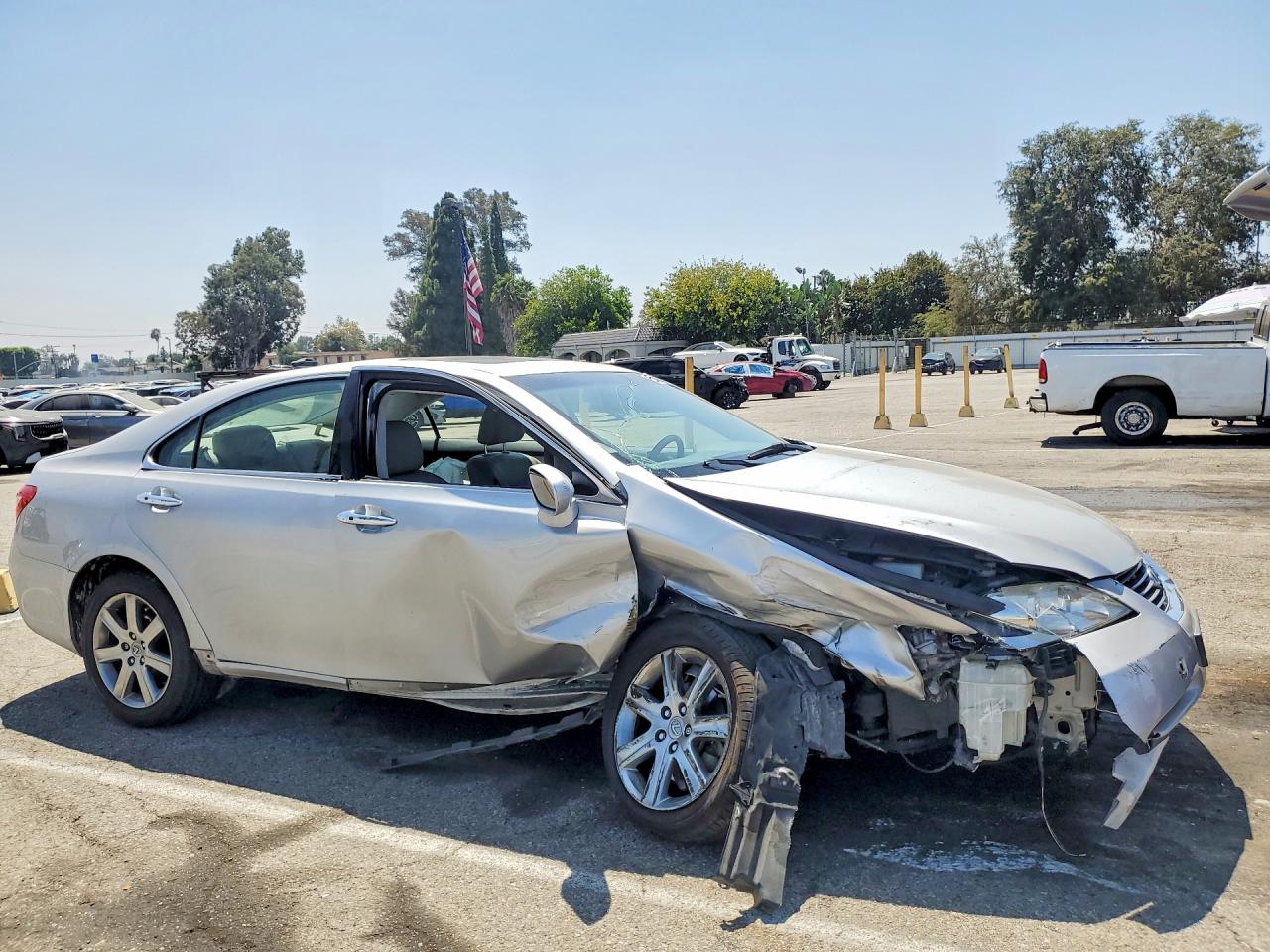 2009 Lexus Es 350 Silver vin: JTHBJ46G692285210