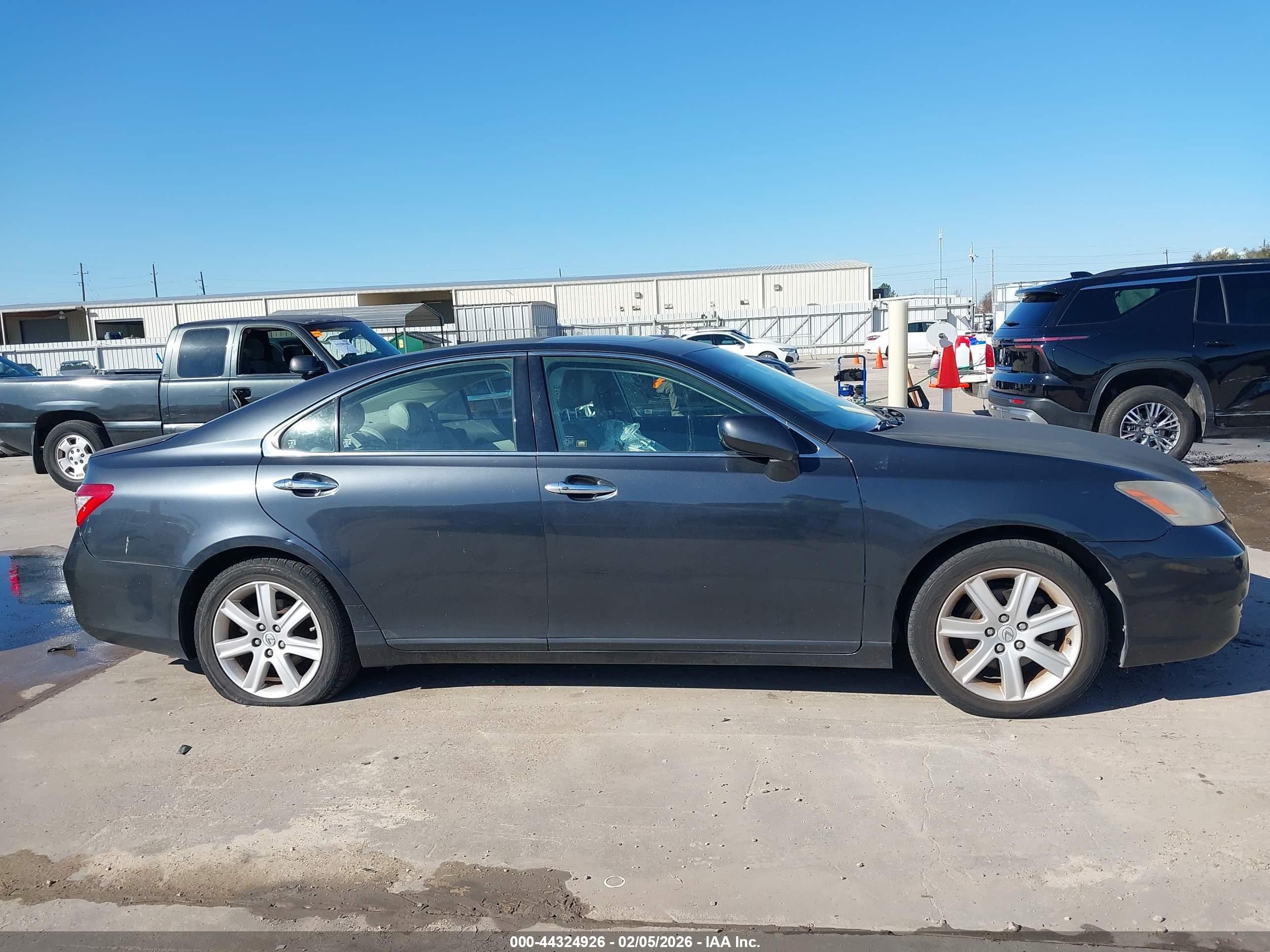 2009 Lexus Es 350   Серый vin: JTHBJ46G692323986