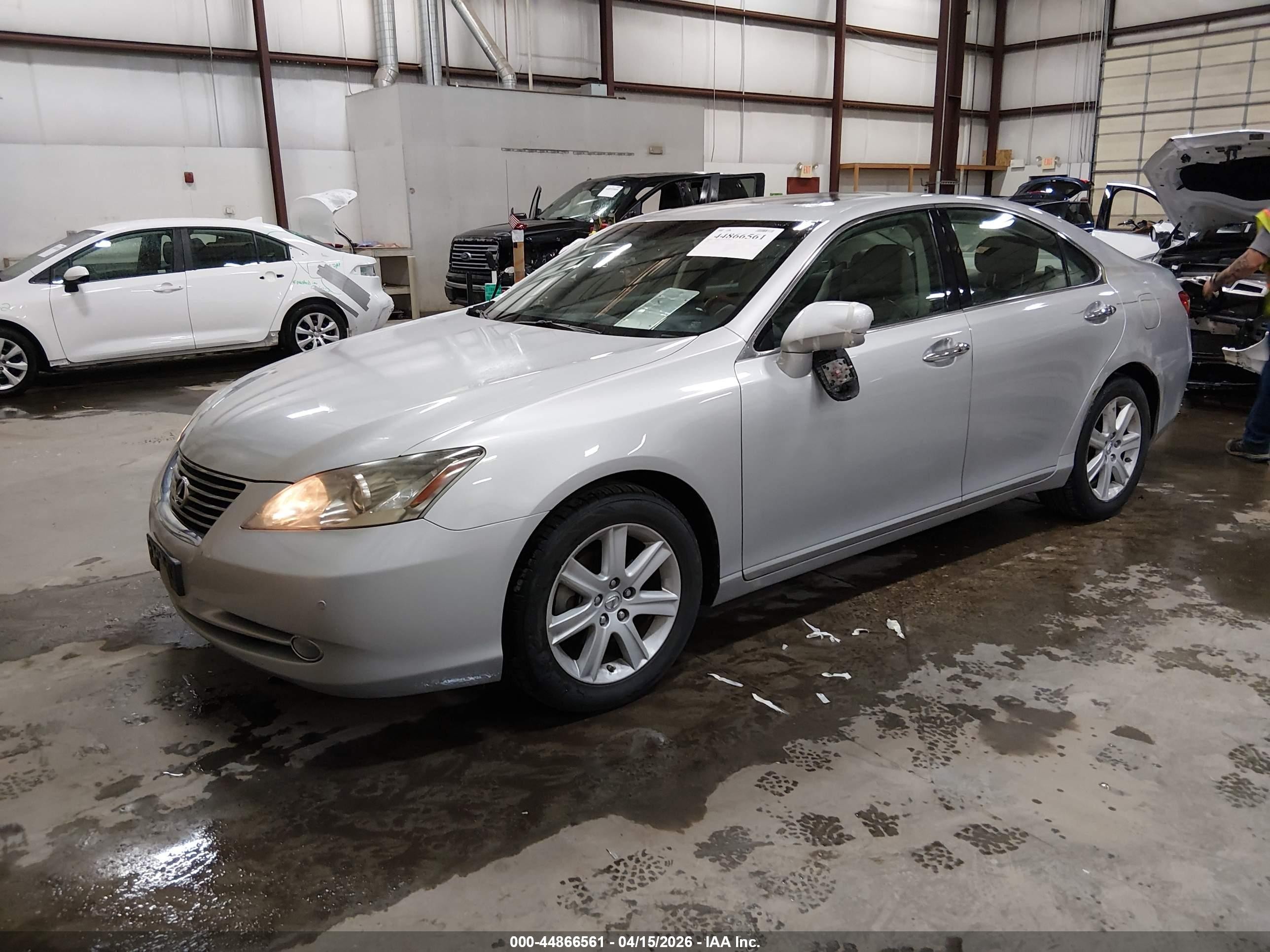 2009 Lexus Es 350   Silver vin: JTHBJ46G692337726