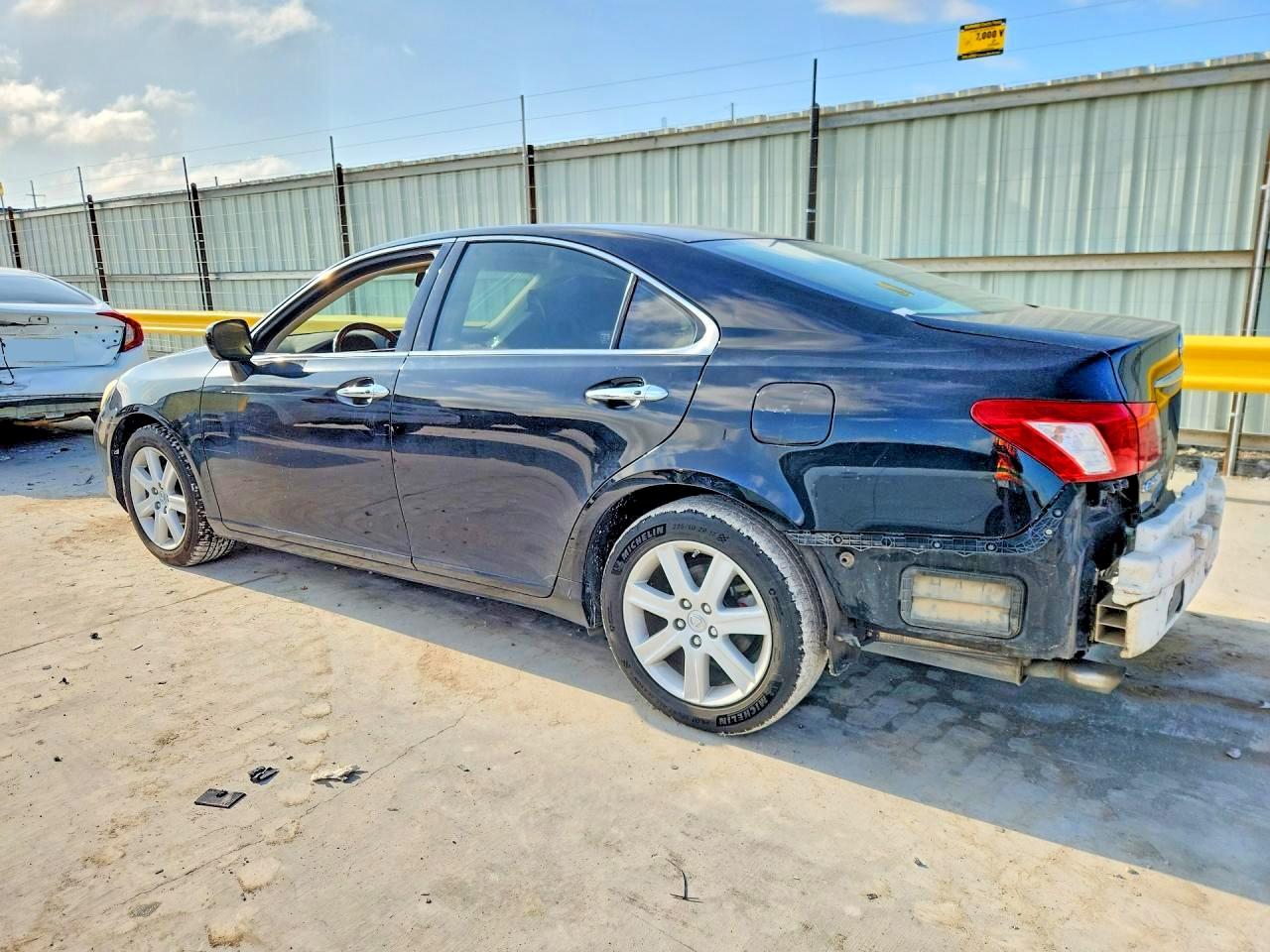 2007 Lexus Es 350 Black vin: JTHBJ46G772072876