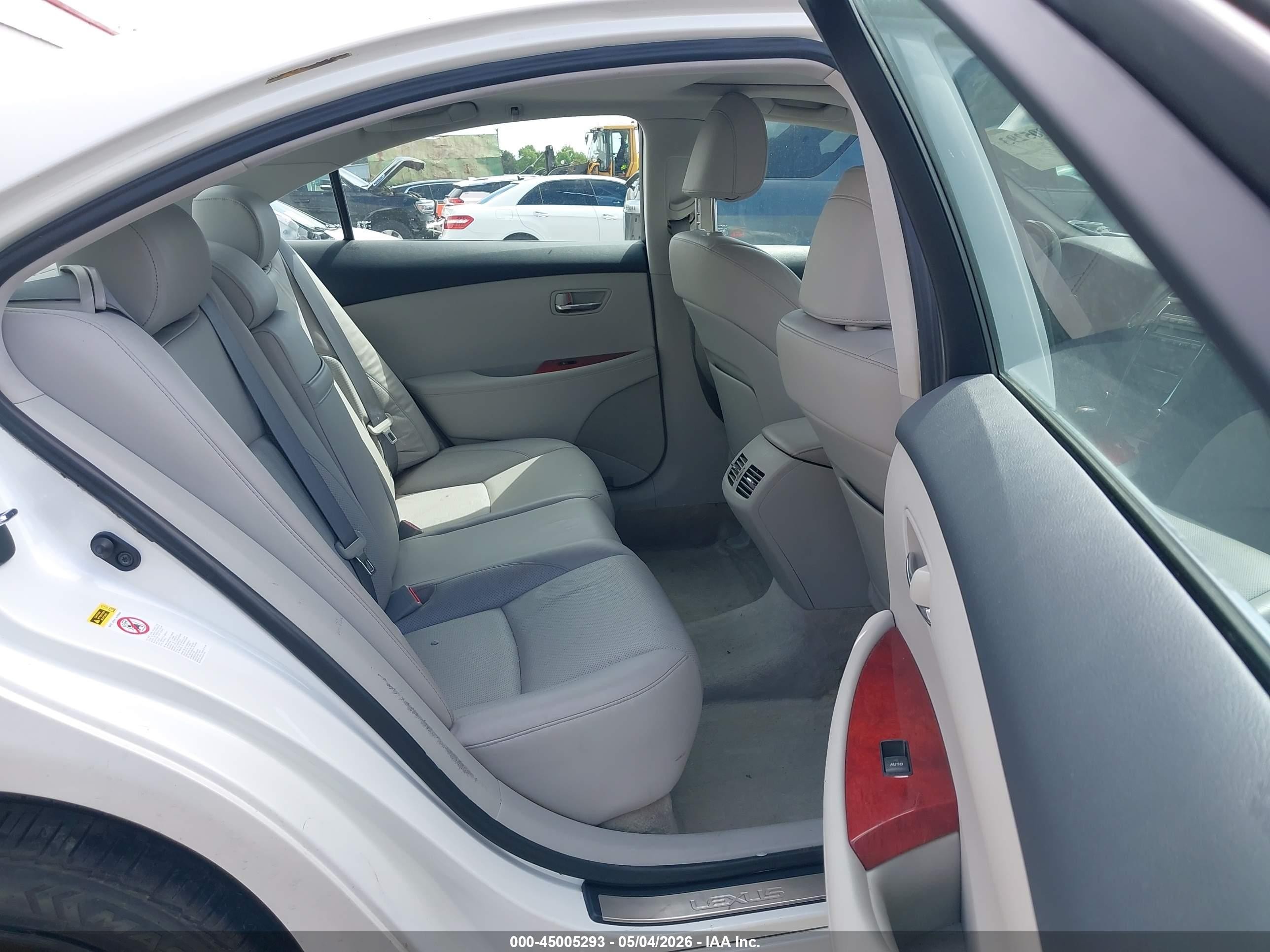 2007 Lexus Es 350   White vin: JTHBJ46G772096336