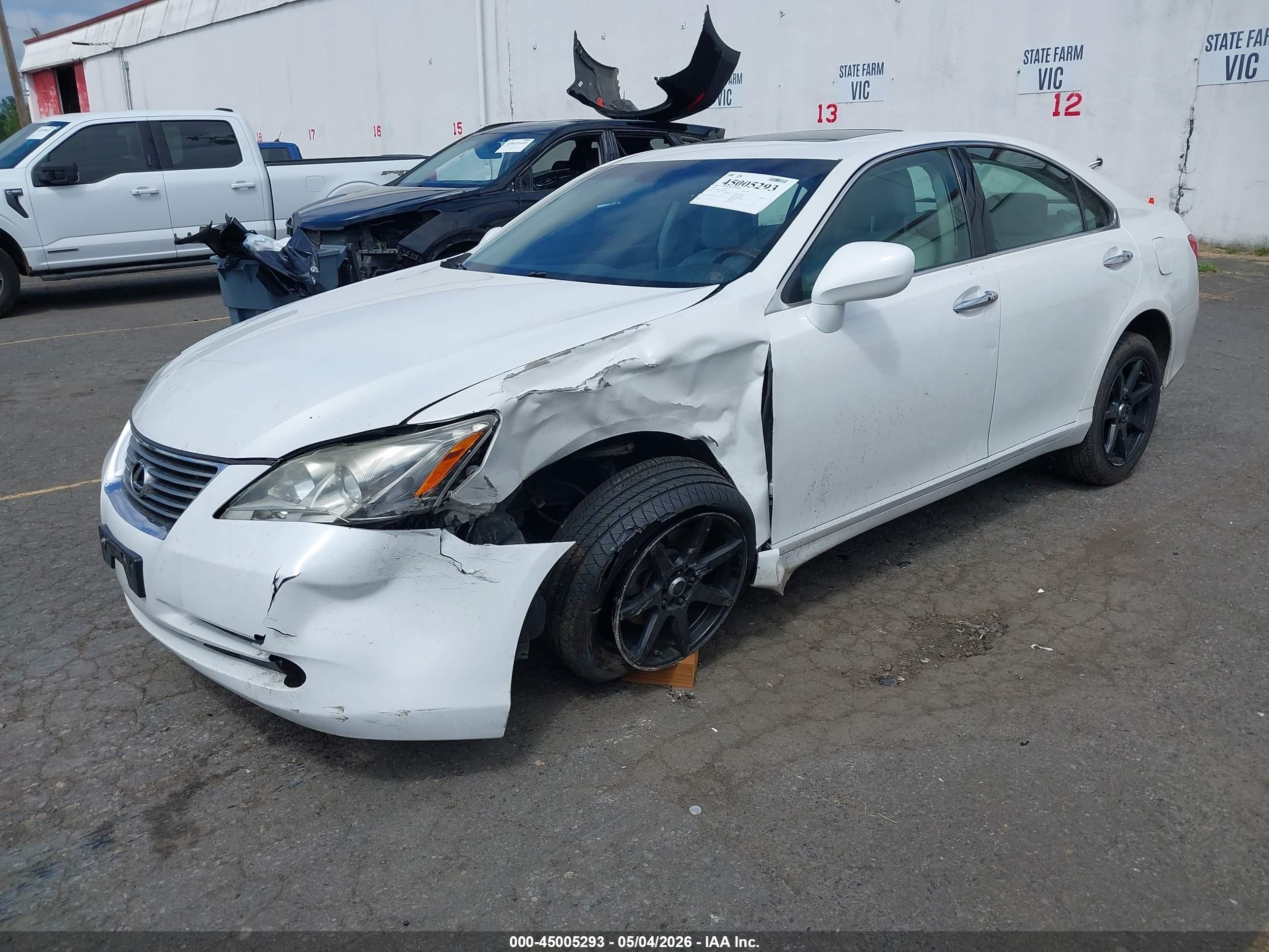 2007 Lexus Es 350   White vin: JTHBJ46G772096336