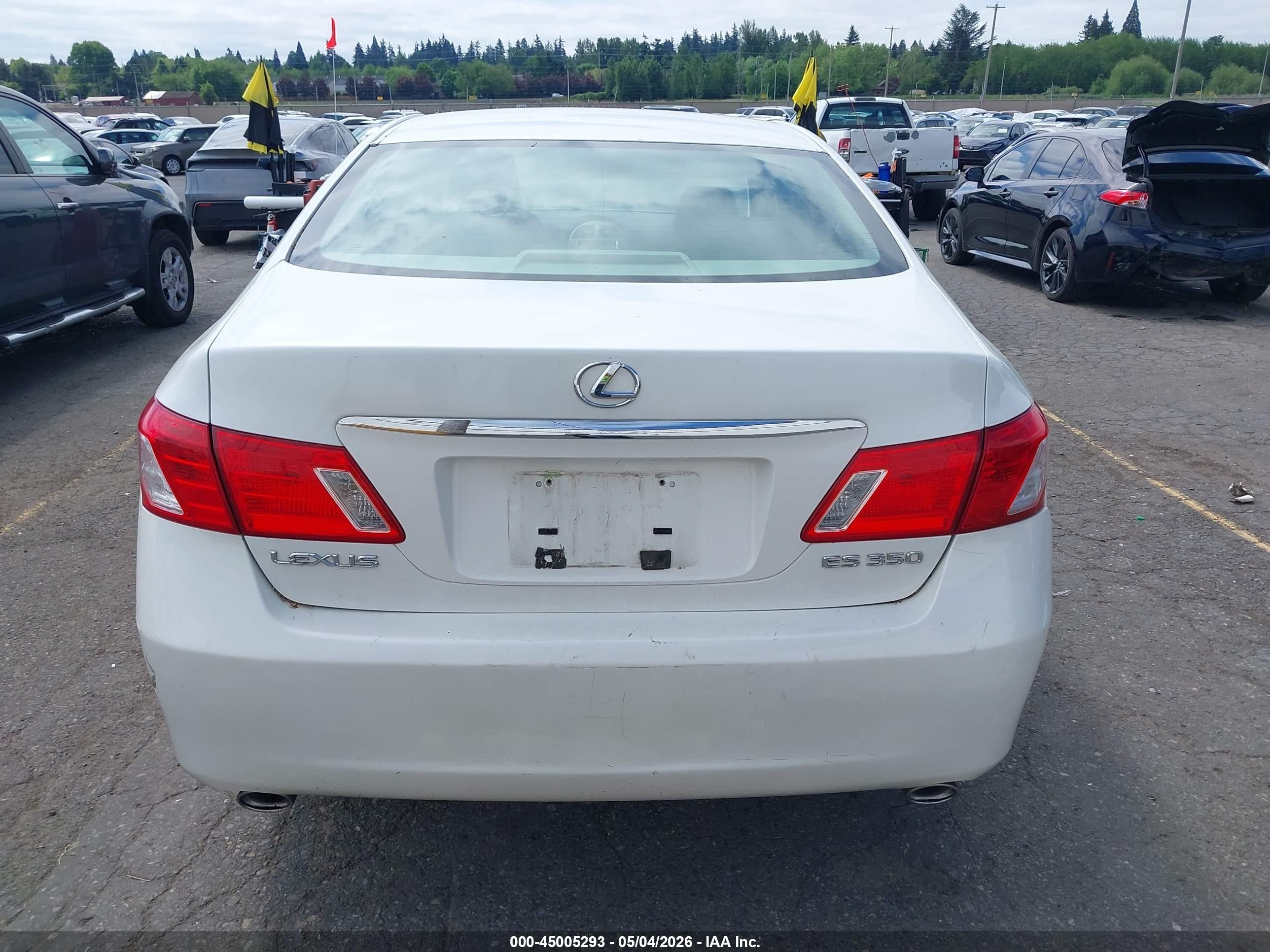 2007 Lexus Es 350   White vin: JTHBJ46G772096336
