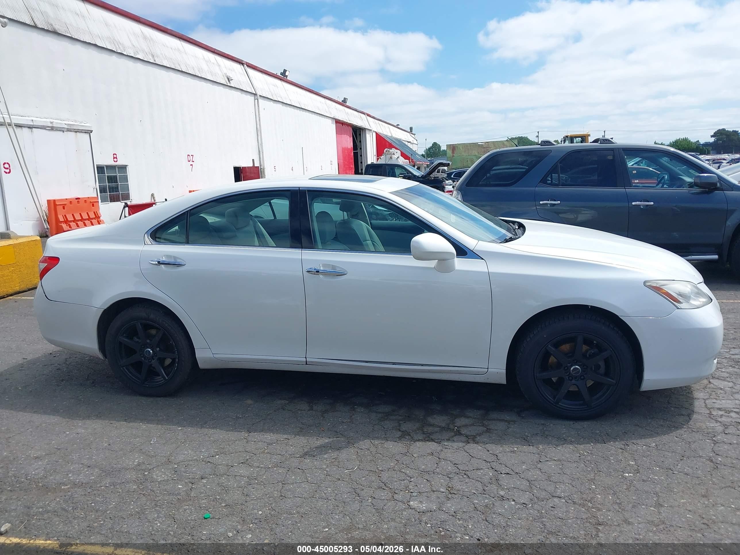 2007 Lexus Es 350   White vin: JTHBJ46G772096336