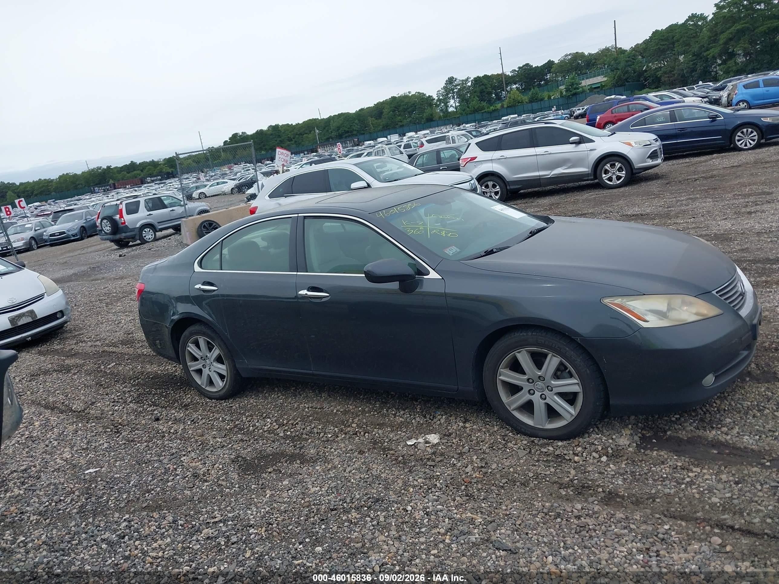2009 Lexus Es 350   Gray vin: JTHBJ46G792285894