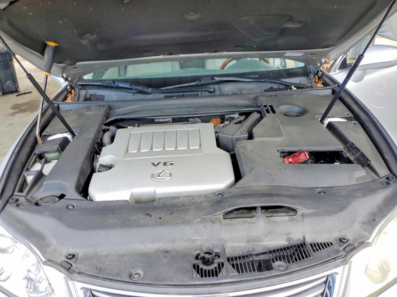 2009 Lexus Es 350 Silver vin: JTHBJ46G792291985