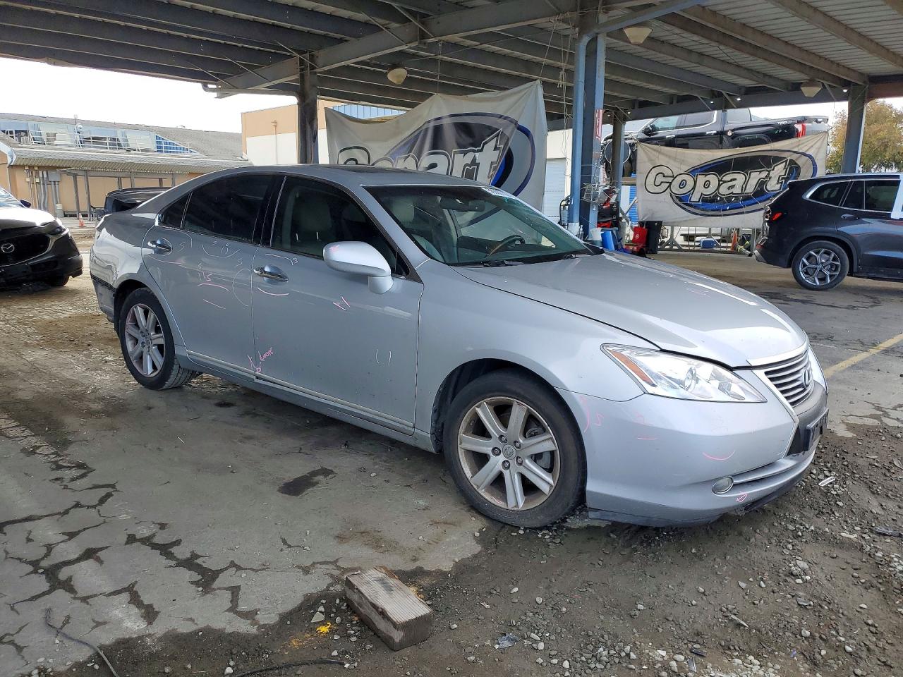 2009 Lexus Es 350 Silver vin: JTHBJ46G792291985