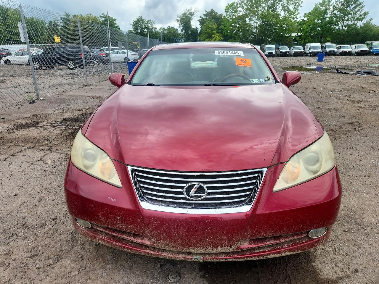 2009 Lexus Es 350 Red vin: JTHBJ46G792308333