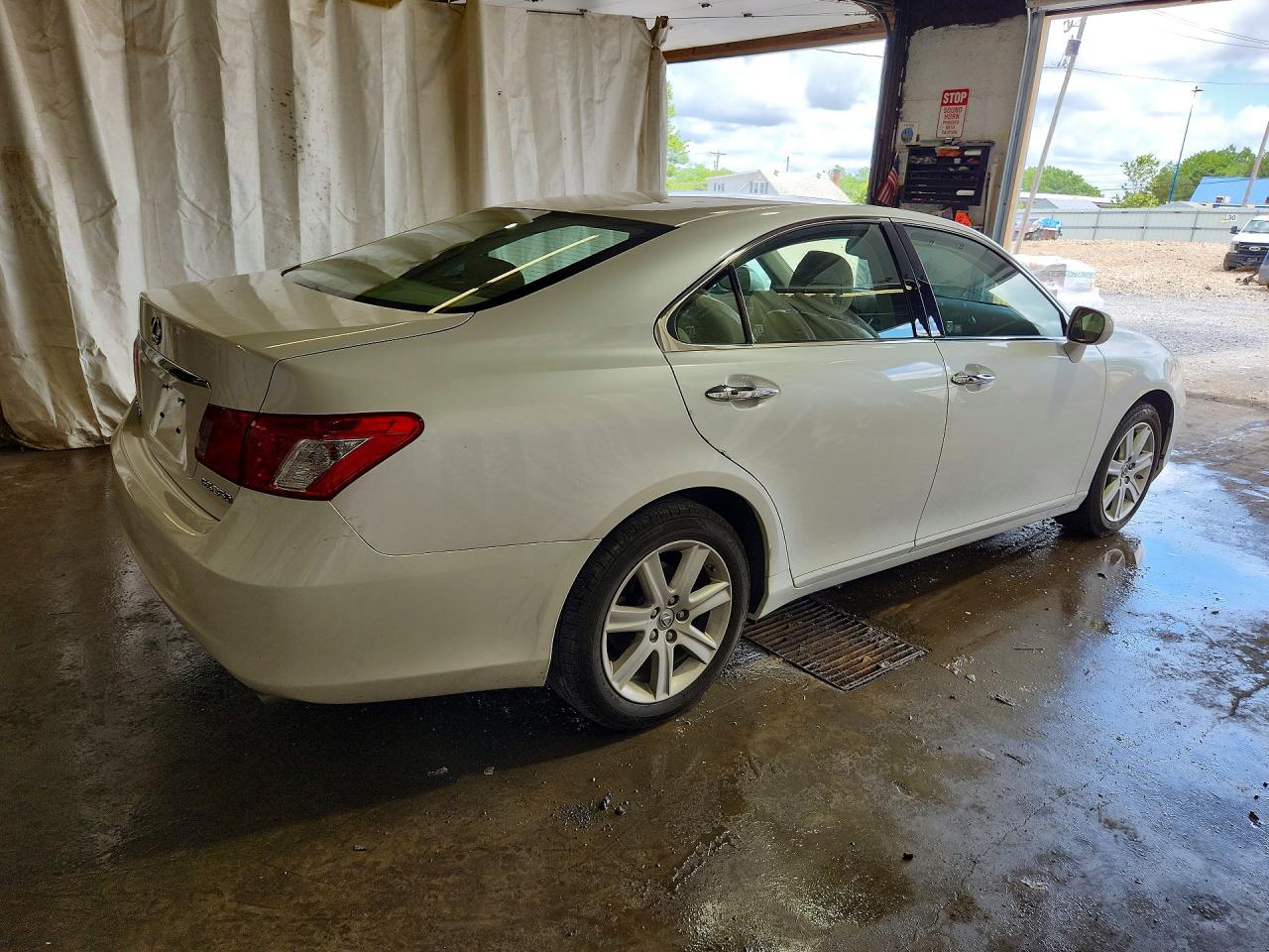 2009 Lexus Es 350 White vin: JTHBJ46G792323866