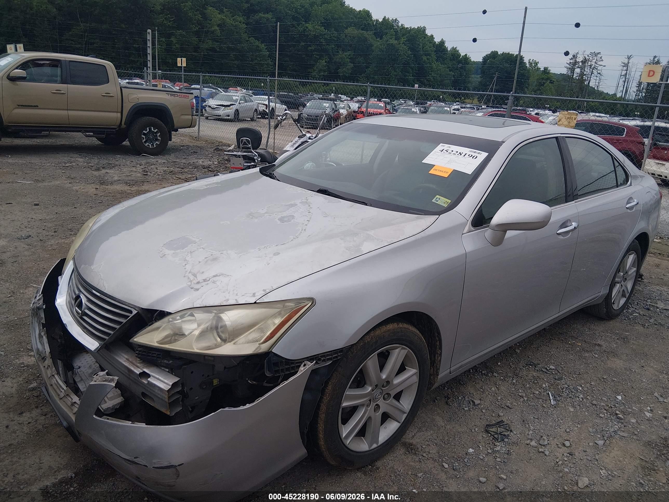 2009 Lexus Es 350   Серебряный vin: JTHBJ46G792331949