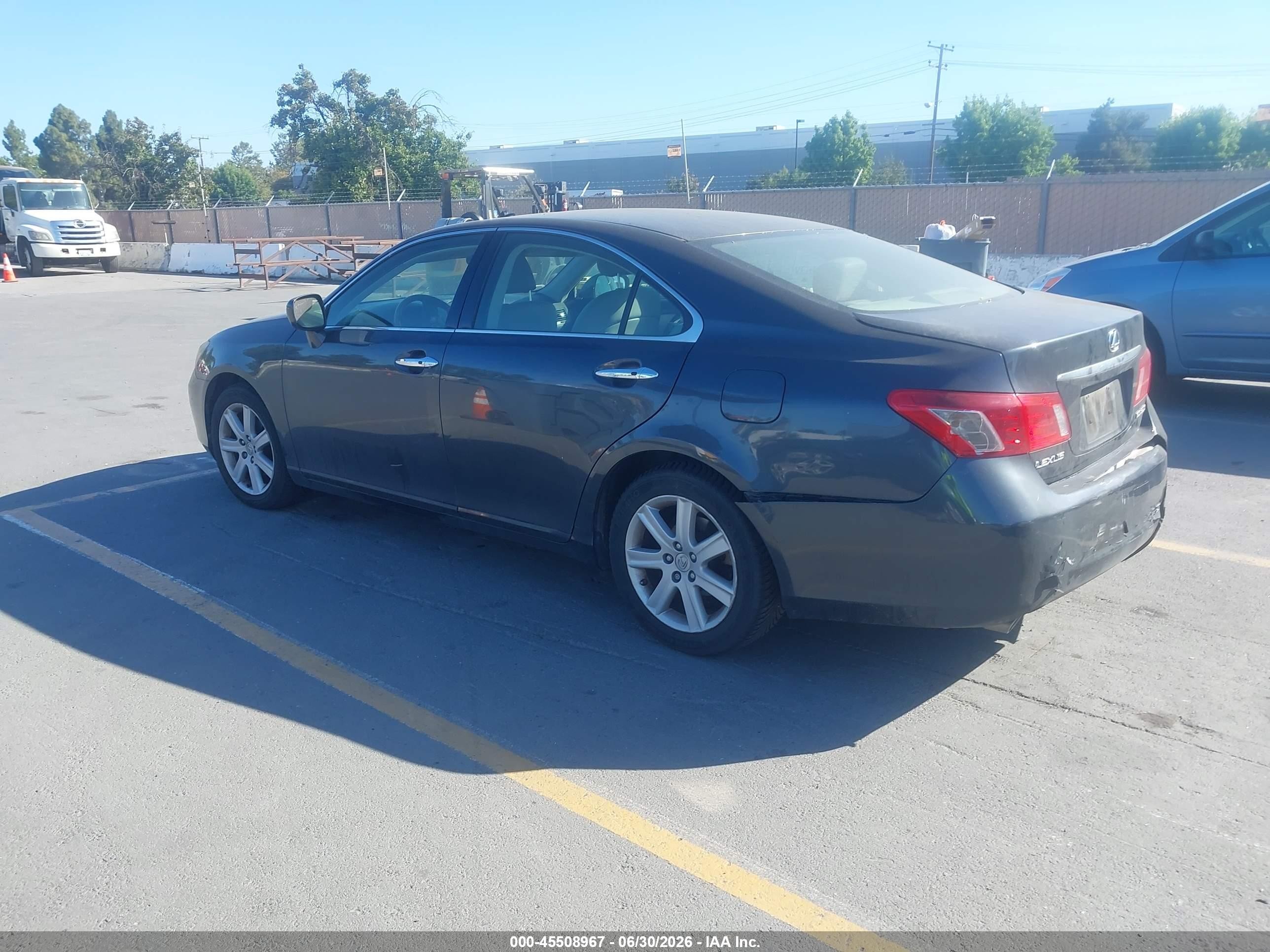 2007 Lexus Es 350   Gray vin: JTHBJ46G872010158