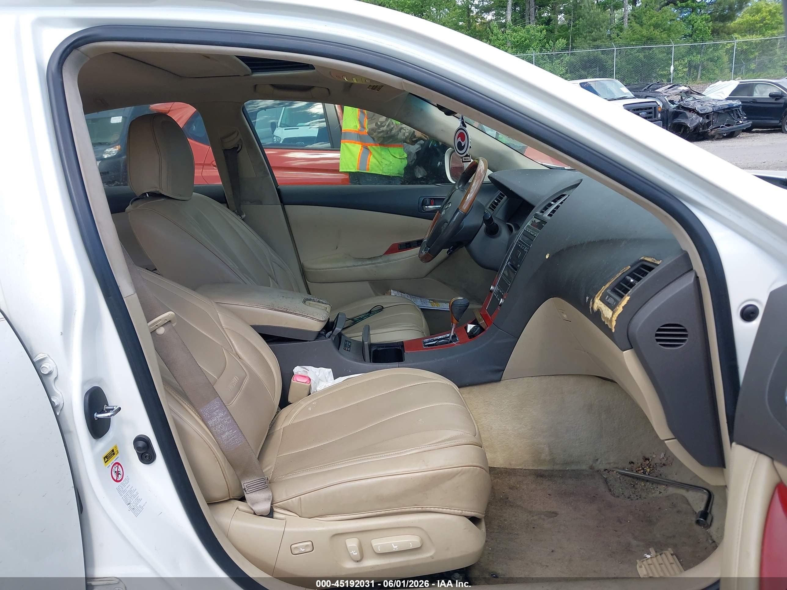 2007 Lexus Es 350   White vin: JTHBJ46G872013089