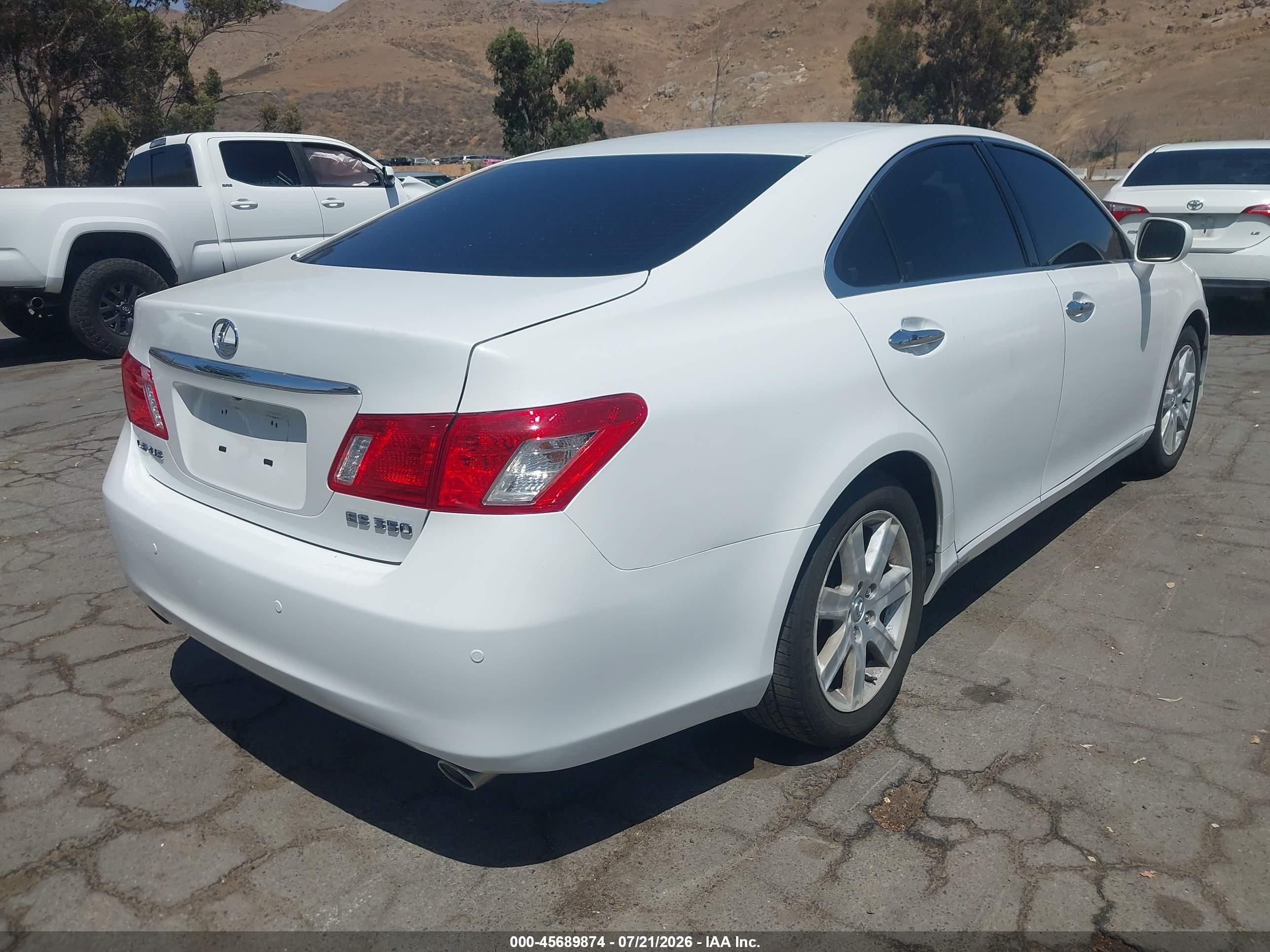 2007 Lexus Es 350   White vin: JTHBJ46G872084311