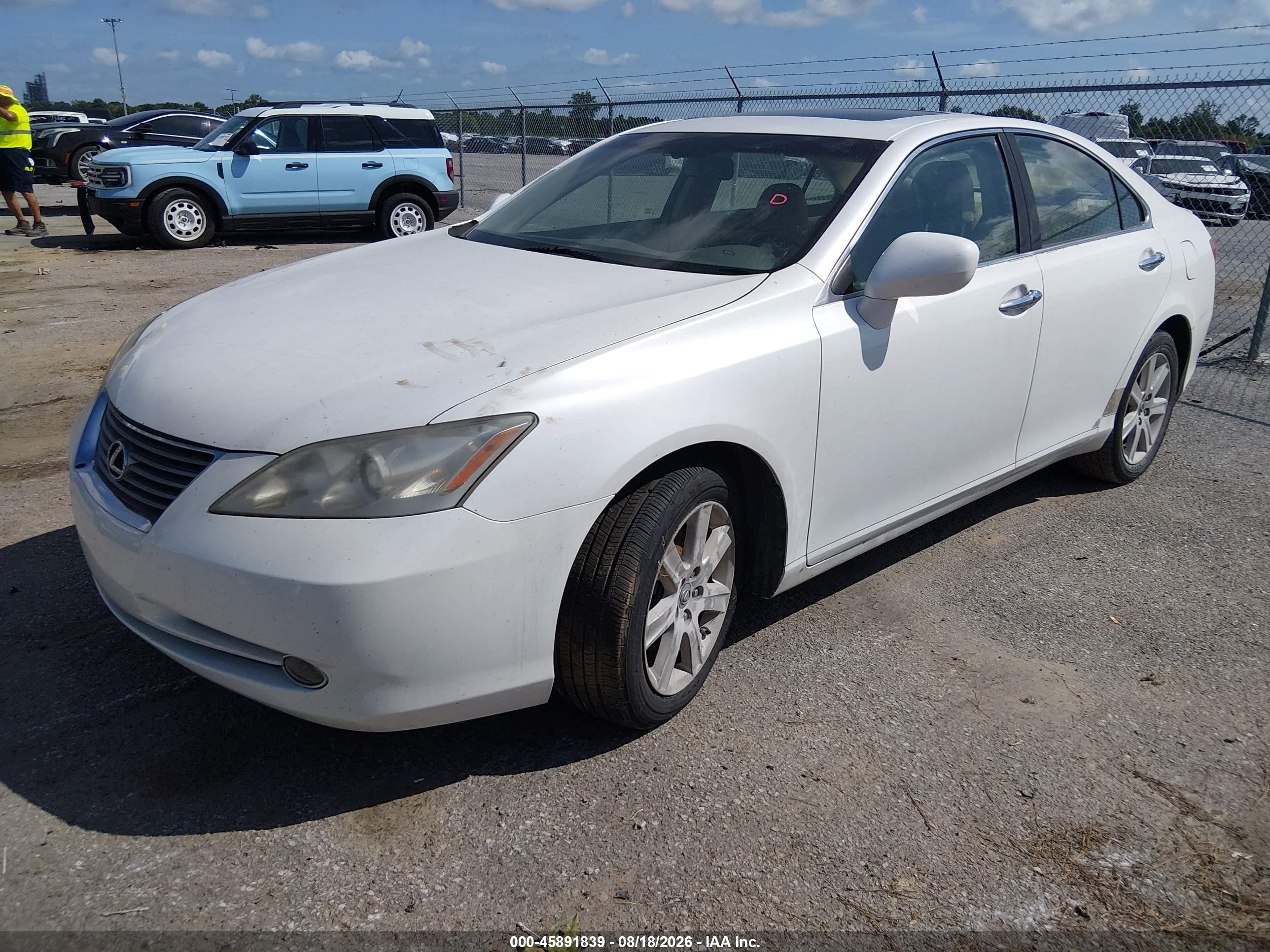 2007 Lexus Es 350   White vin: JTHBJ46G872115461