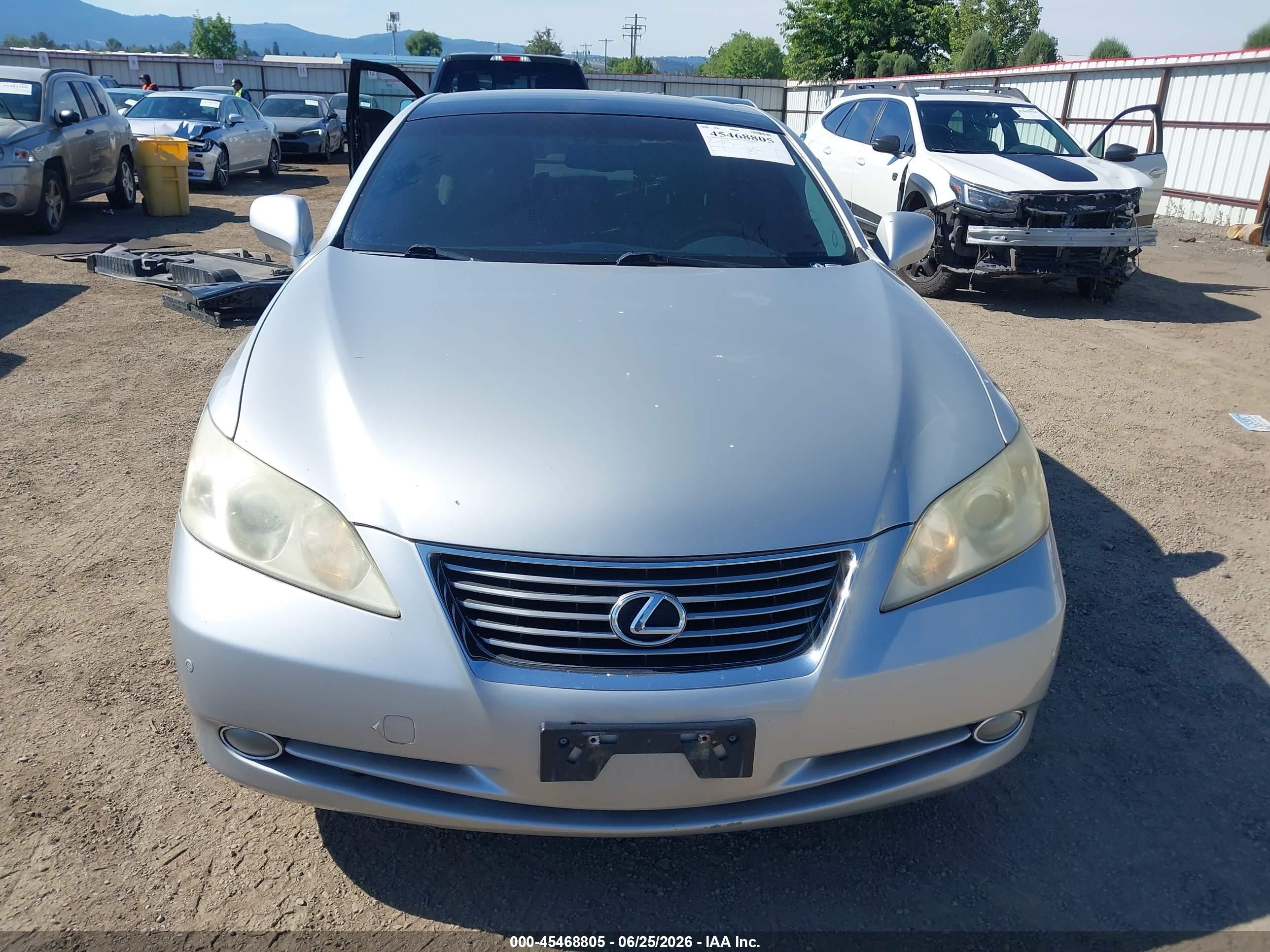 2007 Lexus Es 350   Серебряный vin: JTHBJ46G872131823