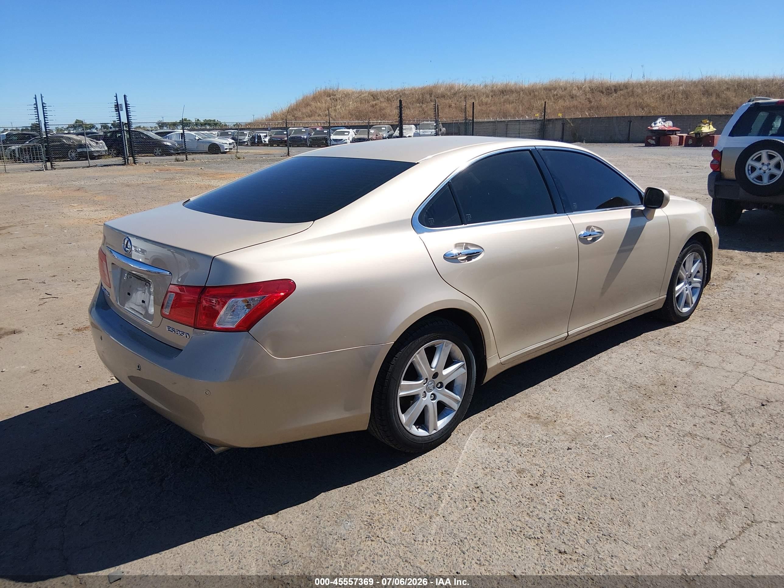 2008 Lexus Es 350   Gold vin: JTHBJ46G882168145