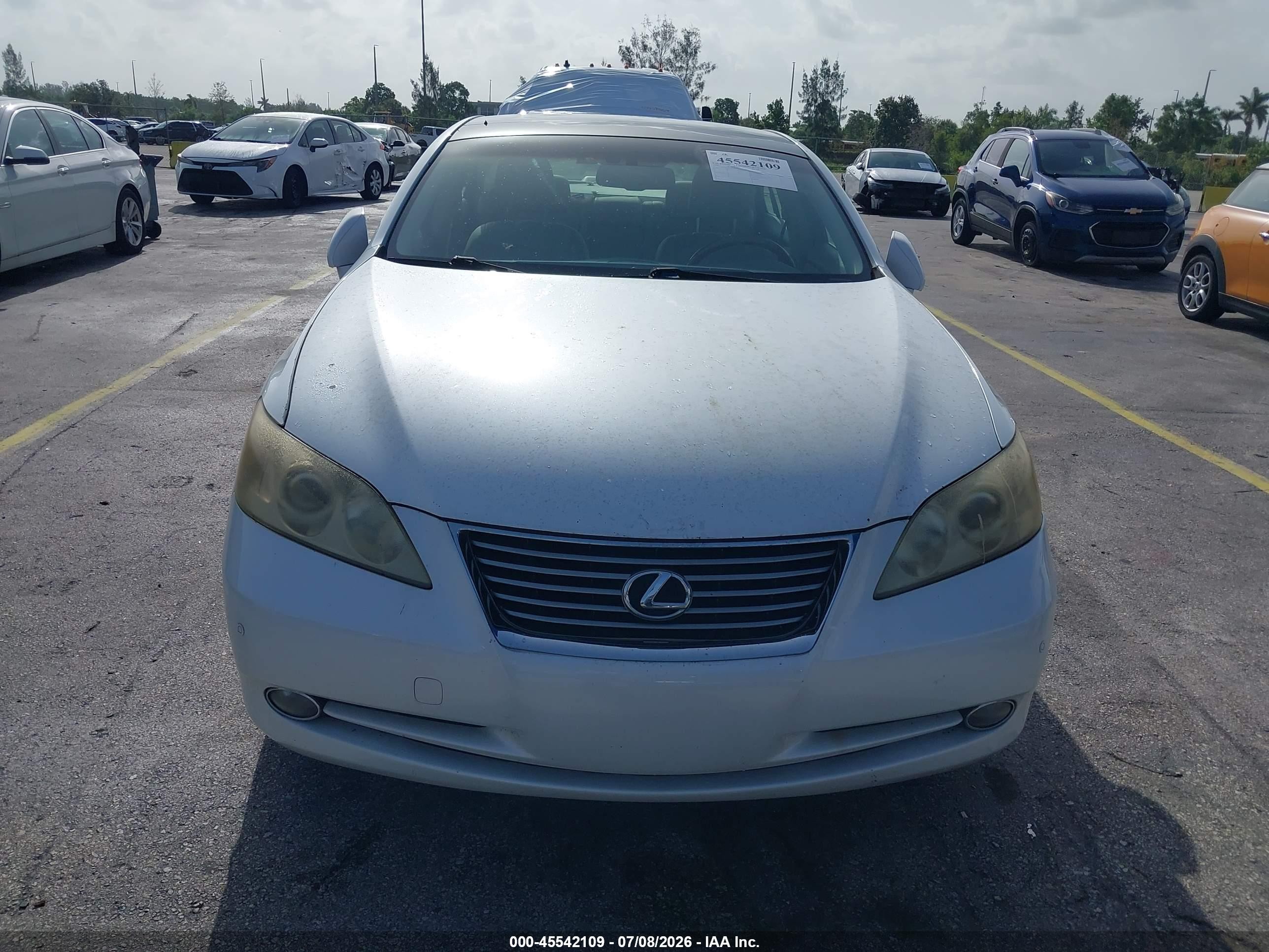 2008 Lexus Es 350   Белый vin: JTHBJ46G882224777