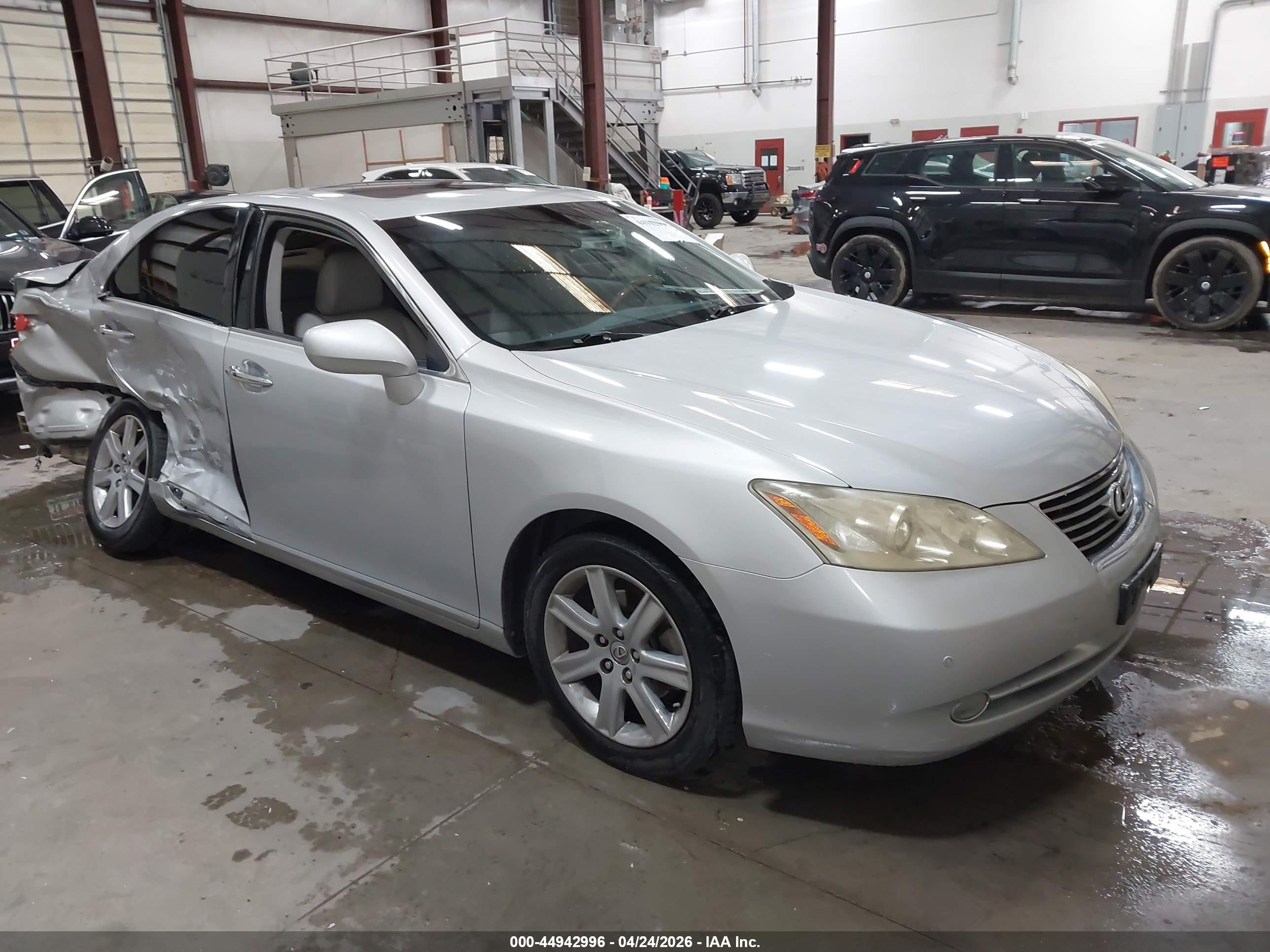 2008 Lexus Es 350   Silver vin: JTHBJ46G882235133